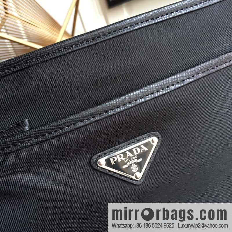 PRADA parachute fabric, classic men's bag 0797 black