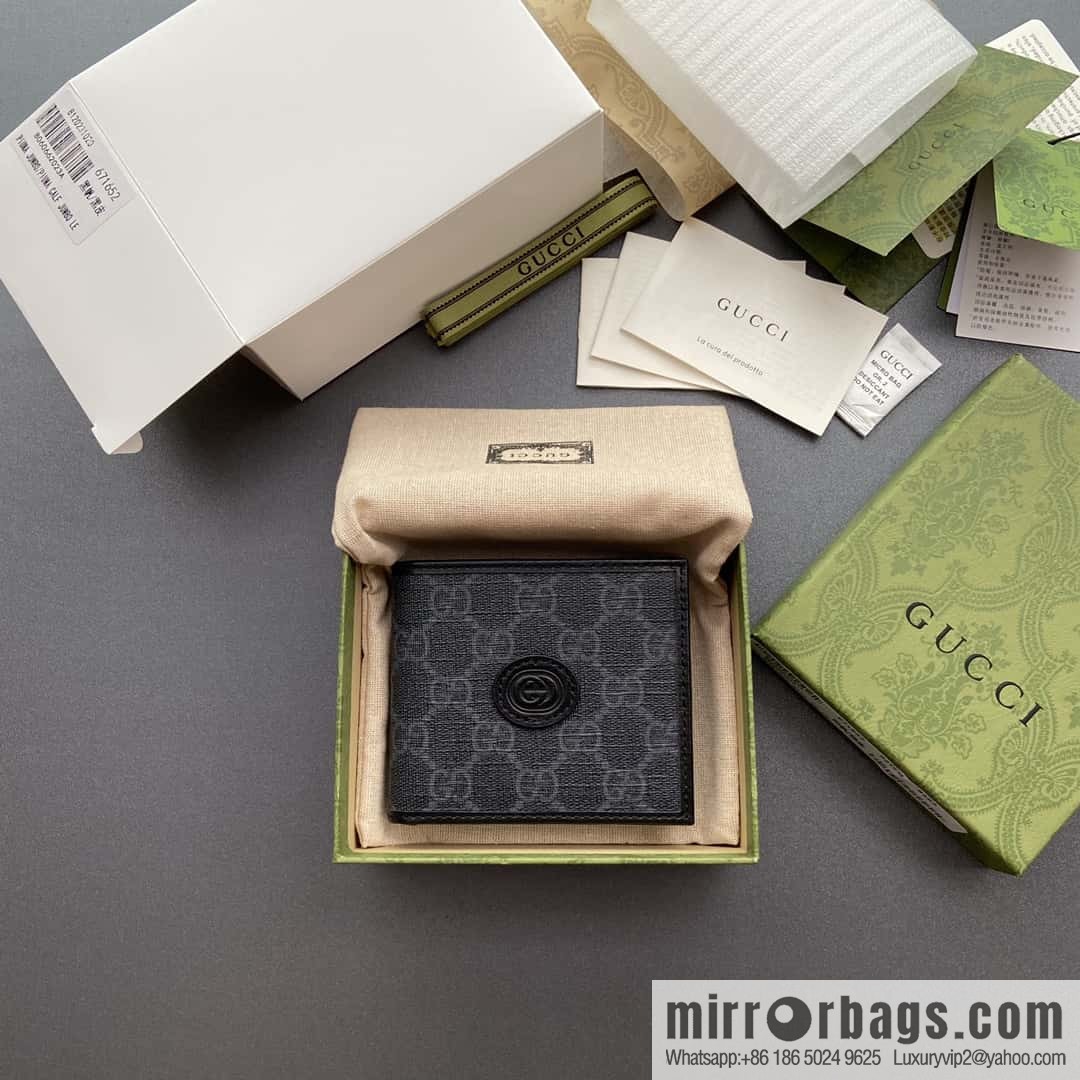 GUCCI interlocking double G wallet model number 671652 92TCN 1000