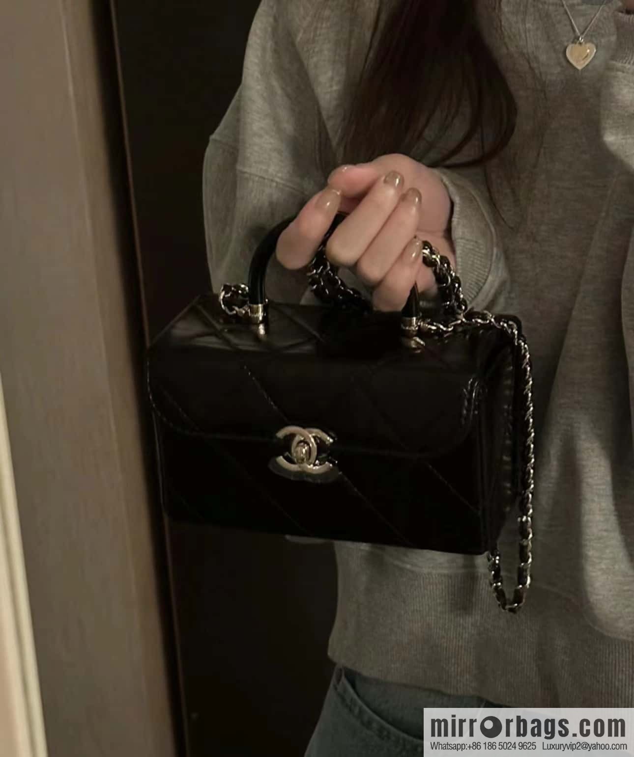 CHANEL 23K autumn and winter series, global limited edition mini box AS4469