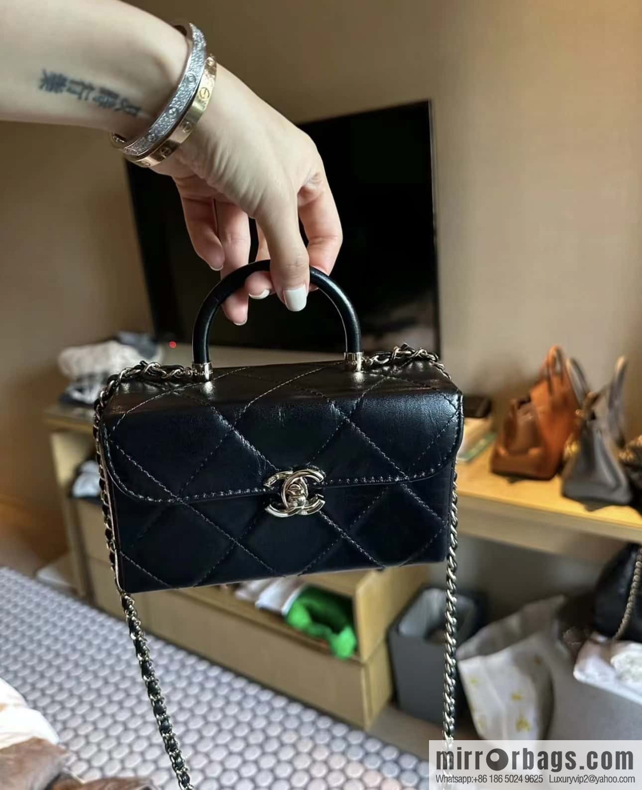 CHANEL 23K autumn and winter series, global limited edition mini box AS4469