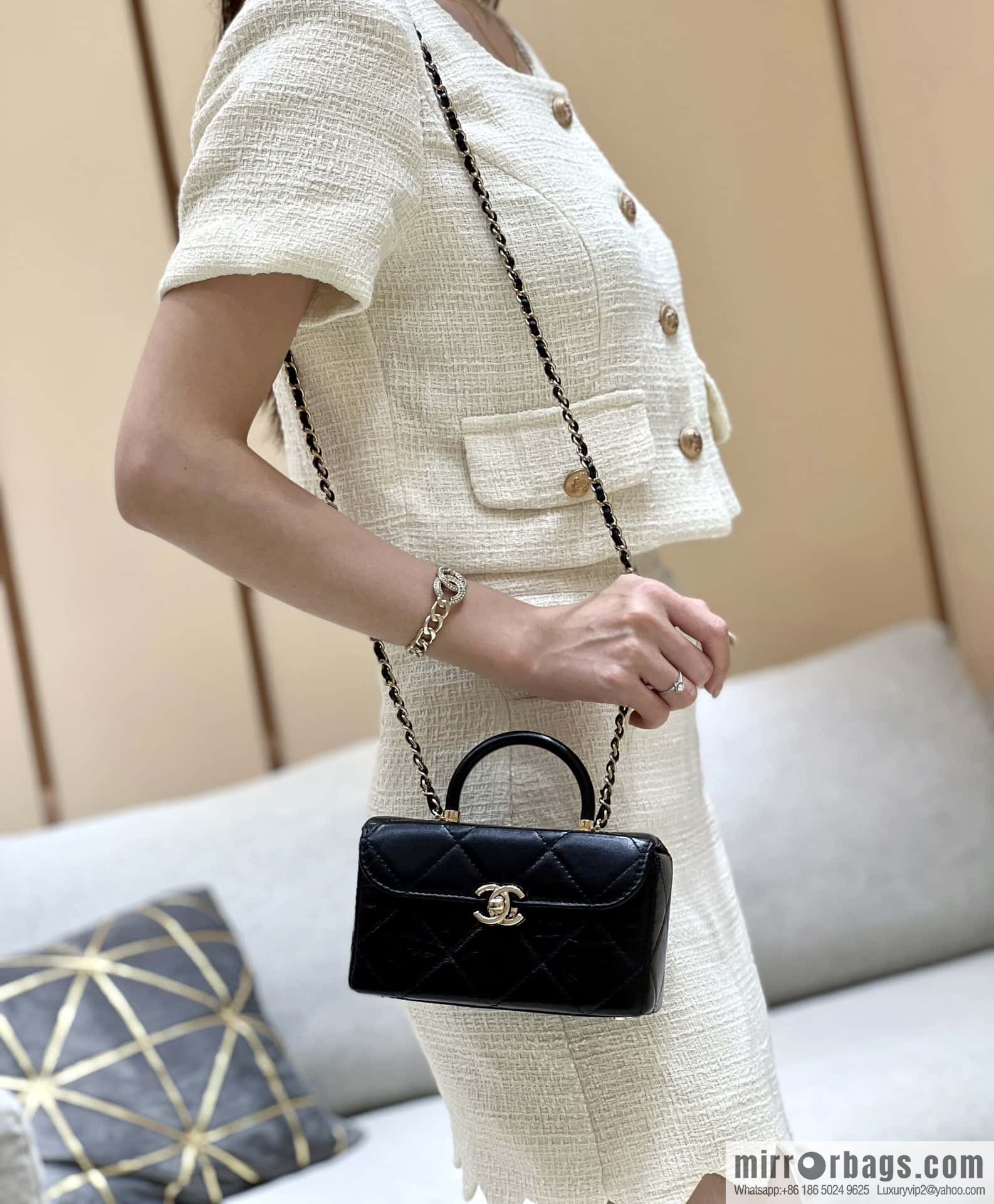 CHANEL 23K autumn and winter series, global limited edition mini box AS4469