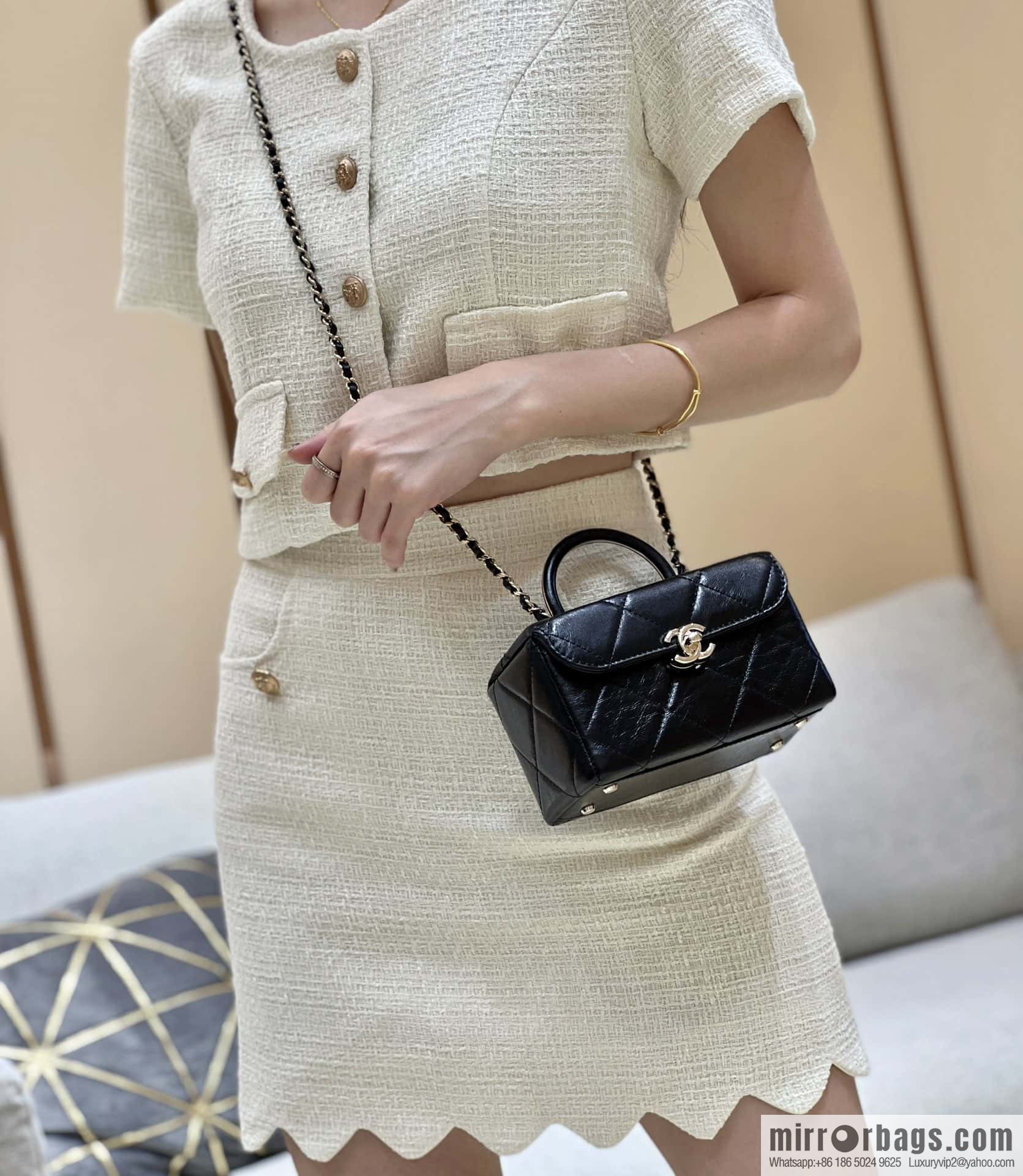 CHANEL 23K autumn and winter series, global limited edition mini box AS4469