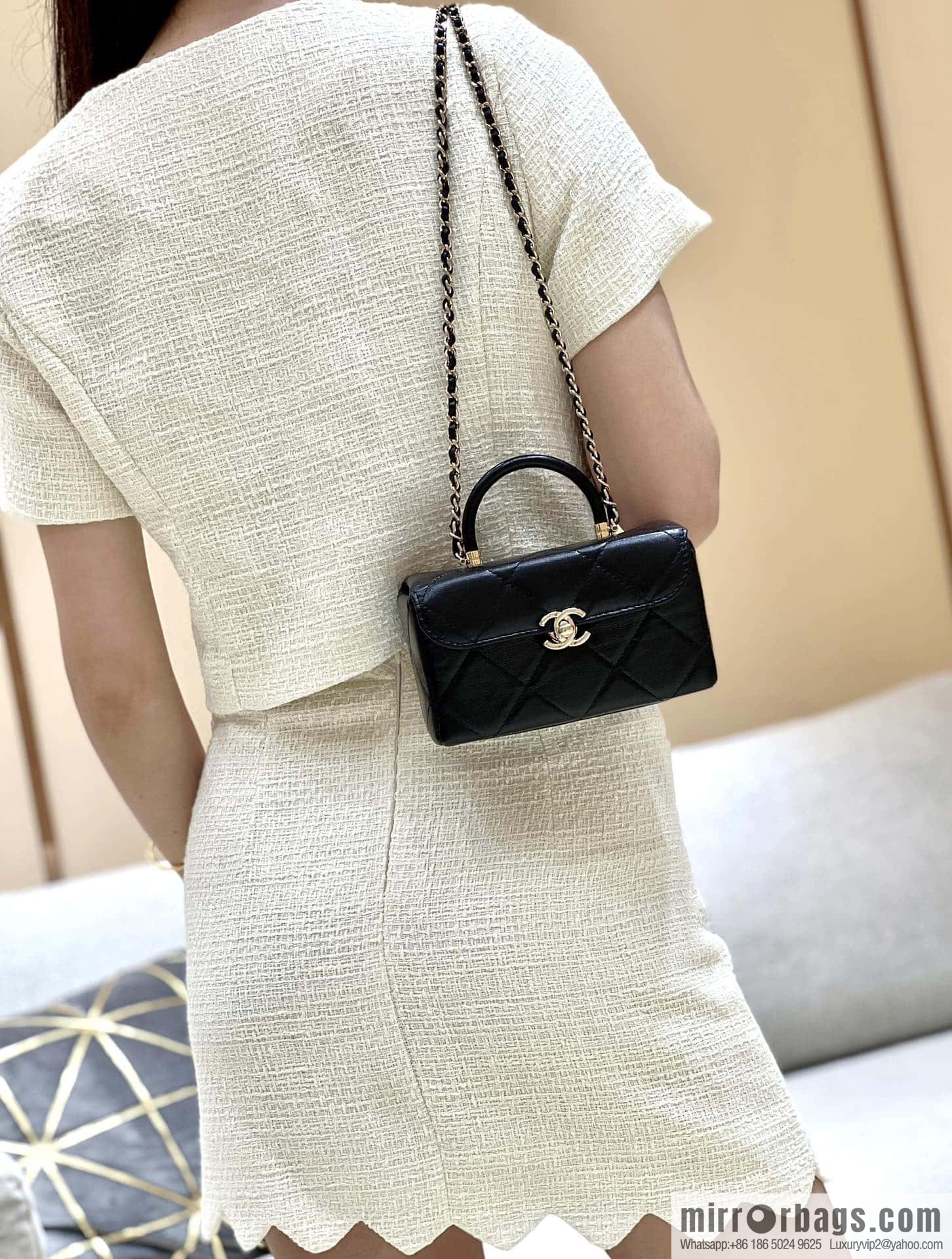 CHANEL 23K autumn and winter series, global limited edition mini box AS4469