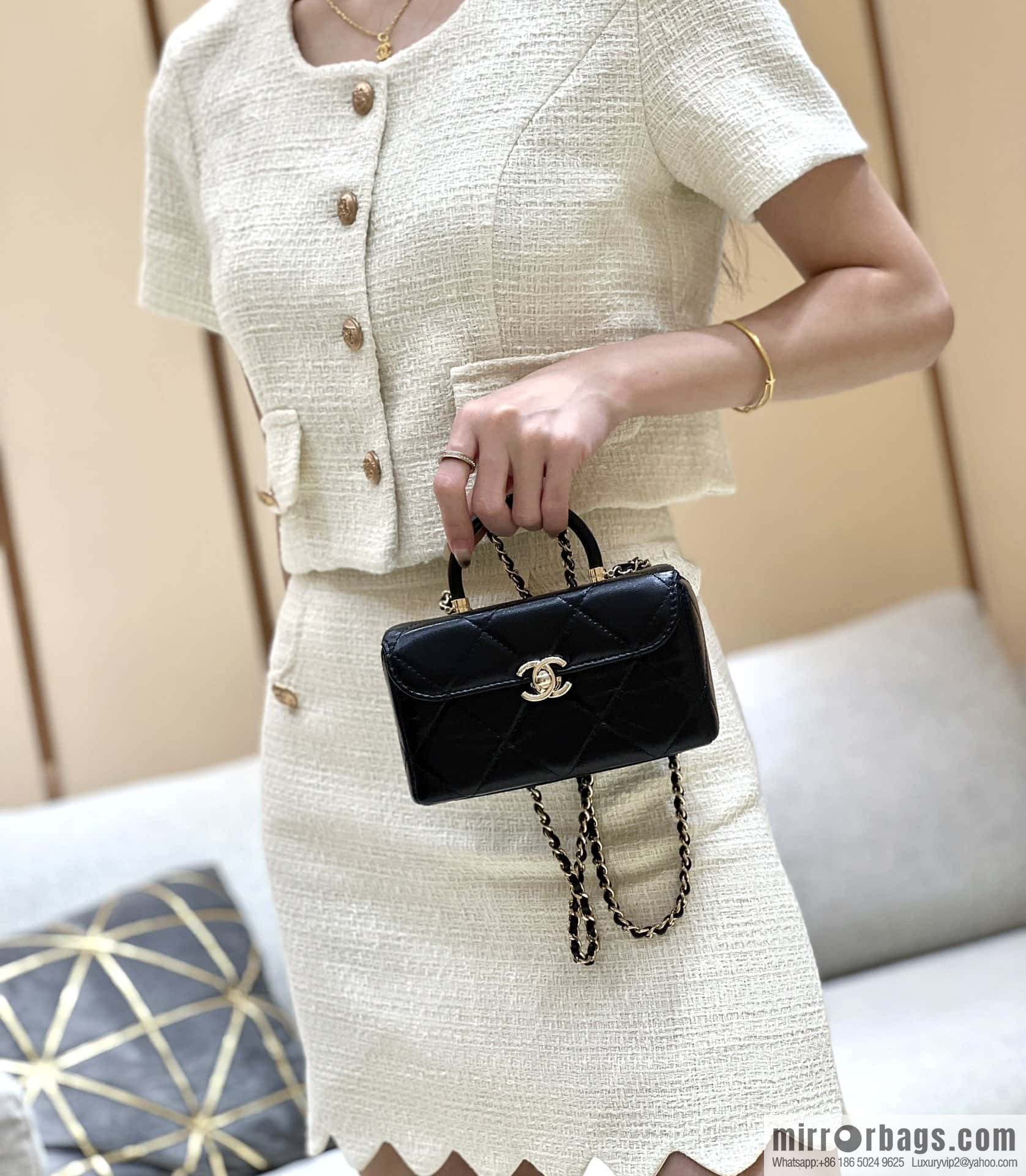 CHANEL 23K autumn and winter series, global limited edition mini box AS4469