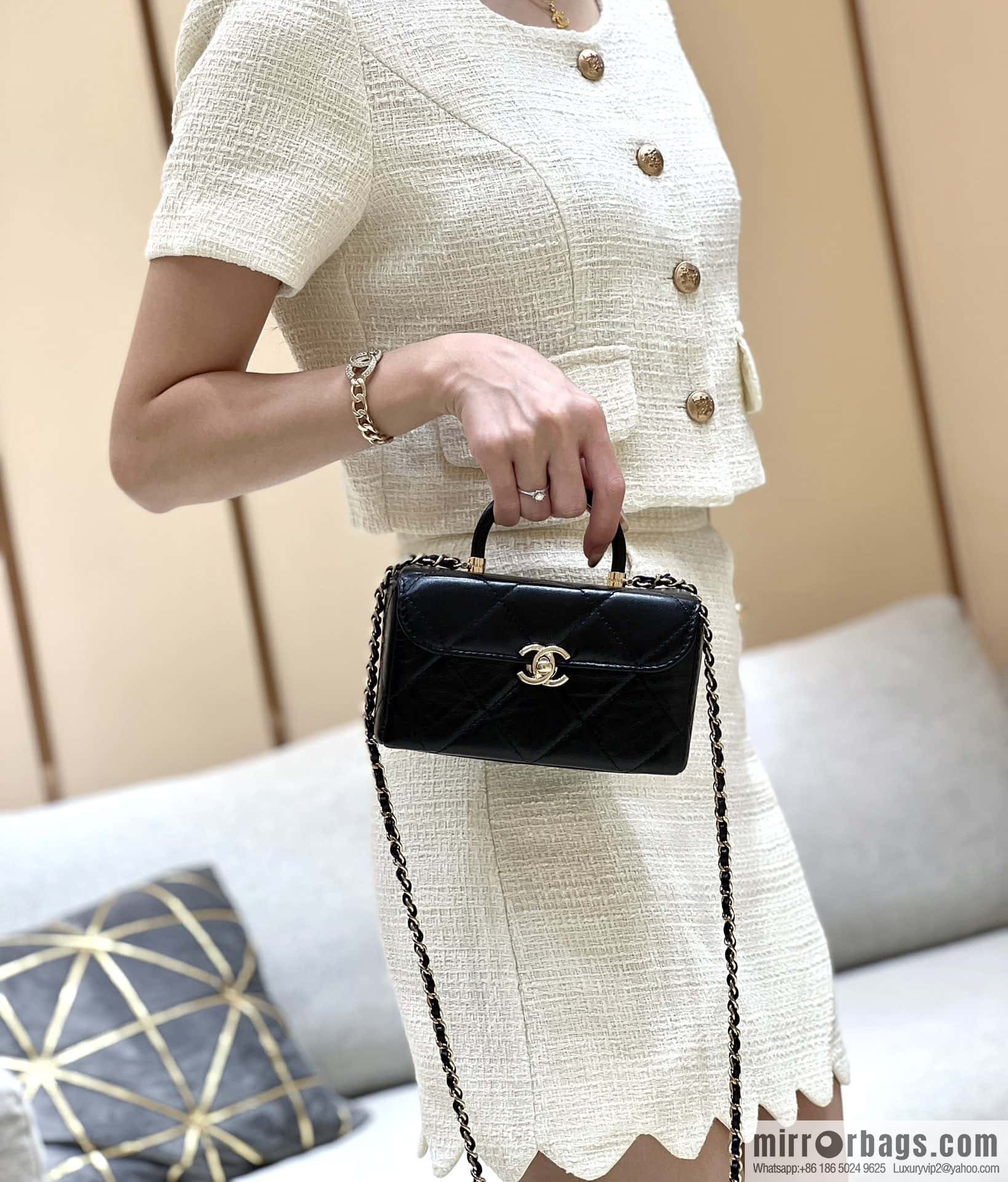 CHANEL 23K autumn and winter series, global limited edition mini box AS4469