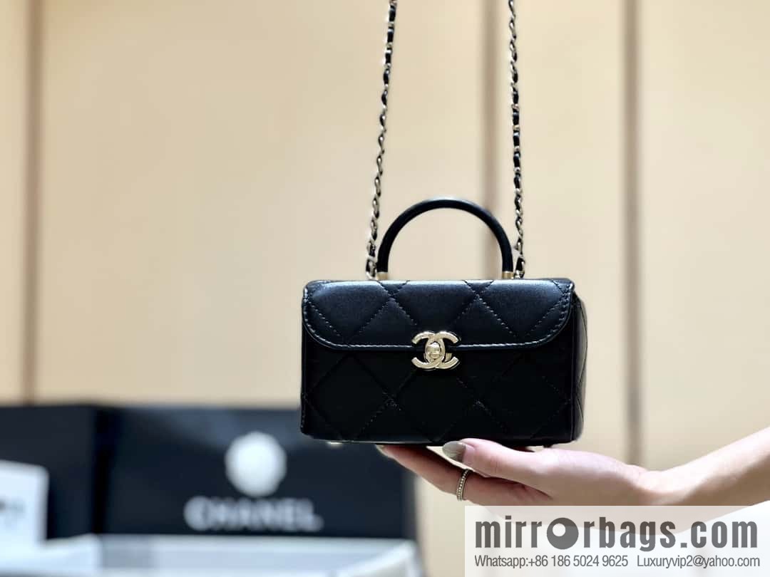 CHANEL 23K autumn and winter series, global limited edition mini box AS4469