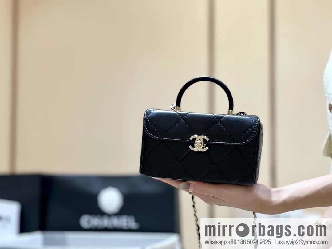 CHANEL 23K autumn and winter series, global limited edition mini box AS4469