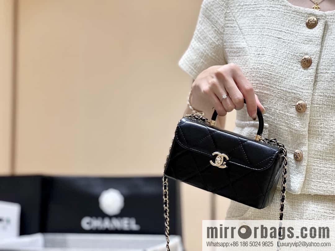 CHANEL 23K autumn and winter series, global limited edition mini box AS4469