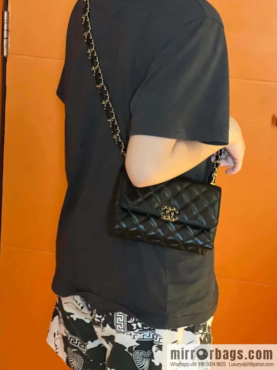 CHANEL 23K autumn and winter series, super hot 19 retro organ bag AP3572 black