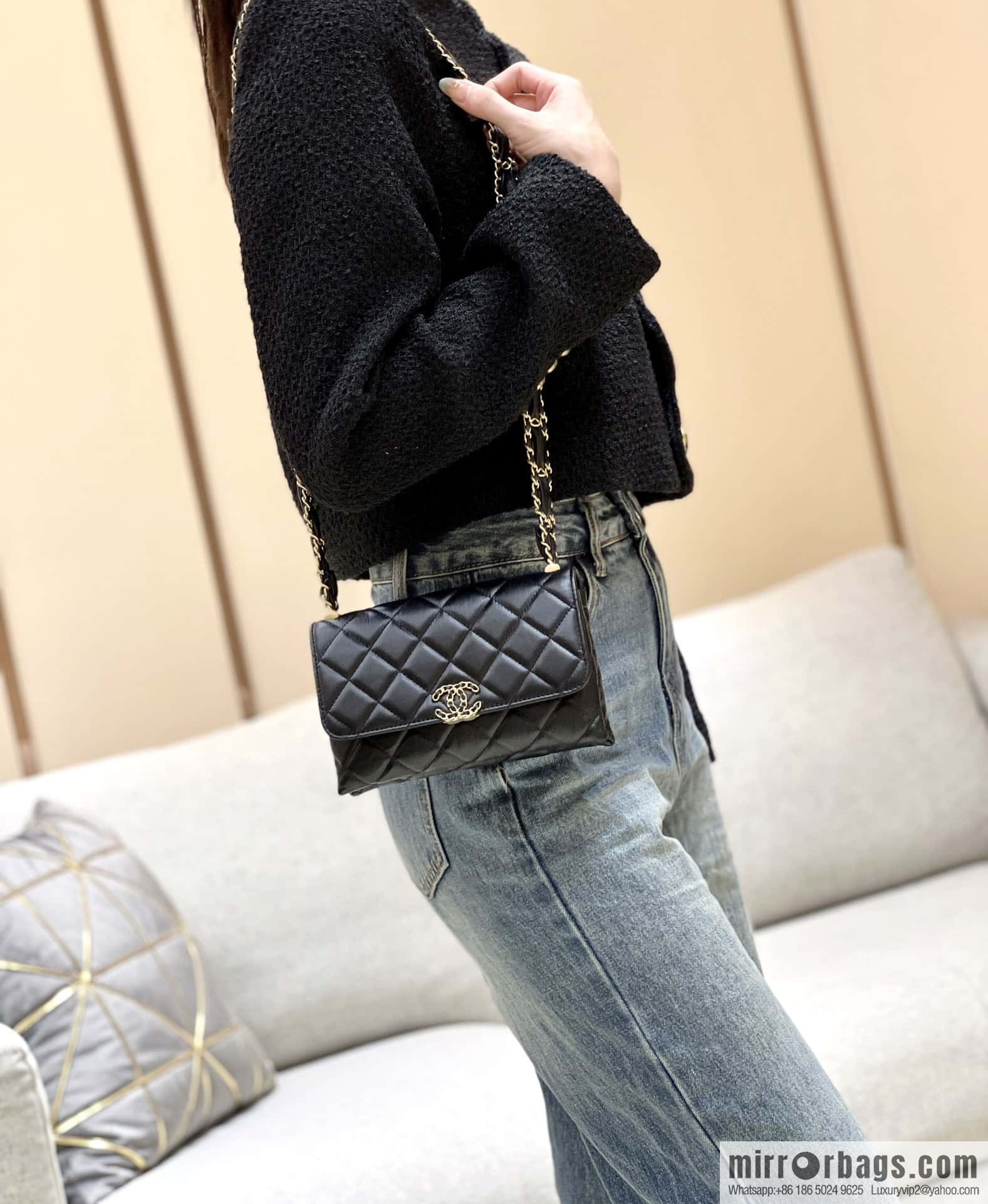CHANEL 23K autumn and winter series, super hot 19 retro organ bag AP3572 black