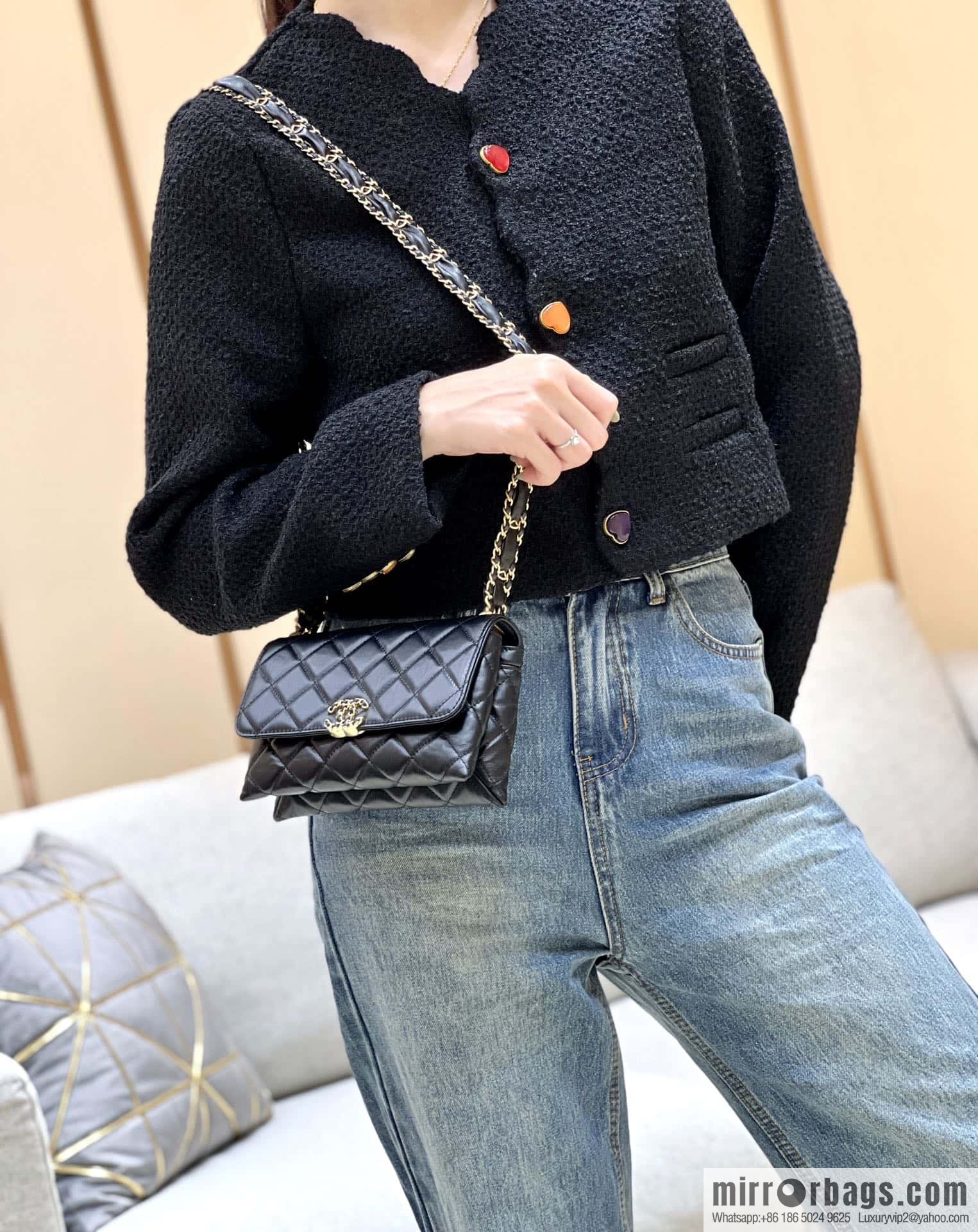 CHANEL 23K autumn and winter series, super hot 19 retro organ bag AP3572 black
