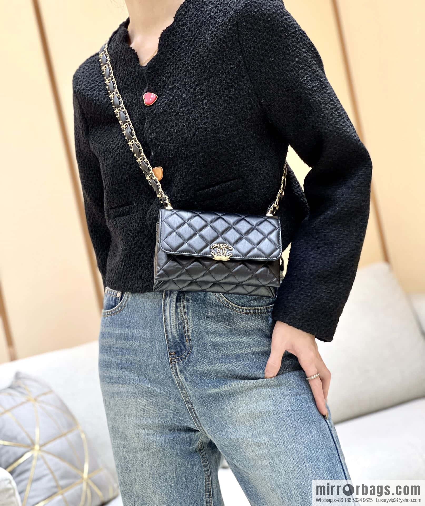 CHANEL 23K autumn and winter series, super hot 19 retro organ bag AP3572 black