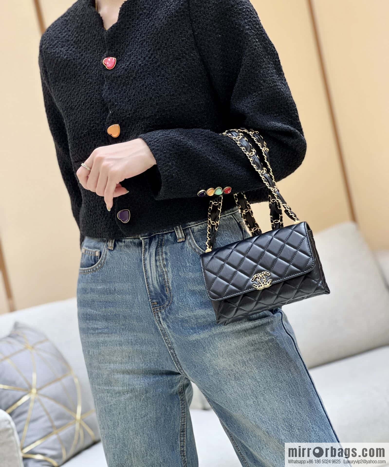 CHANEL 23K autumn and winter series, super hot 19 retro organ bag AP3572 black