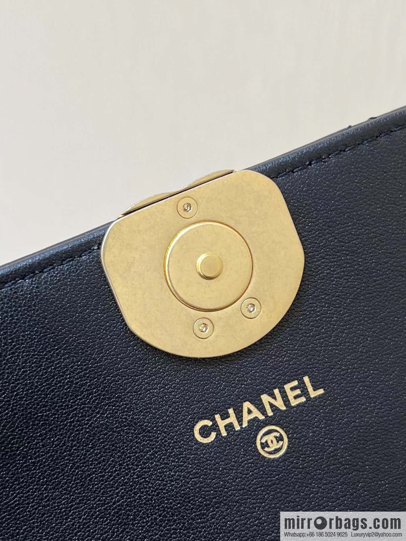 CHANEL 23K autumn and winter series, super hot 19 retro organ bag AP3572 black