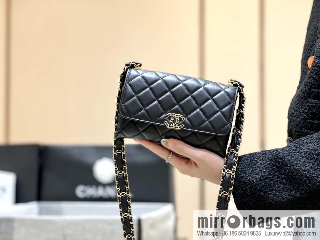 CHANEL 23K autumn and winter series, super hot 19 retro organ bag AP3572 black