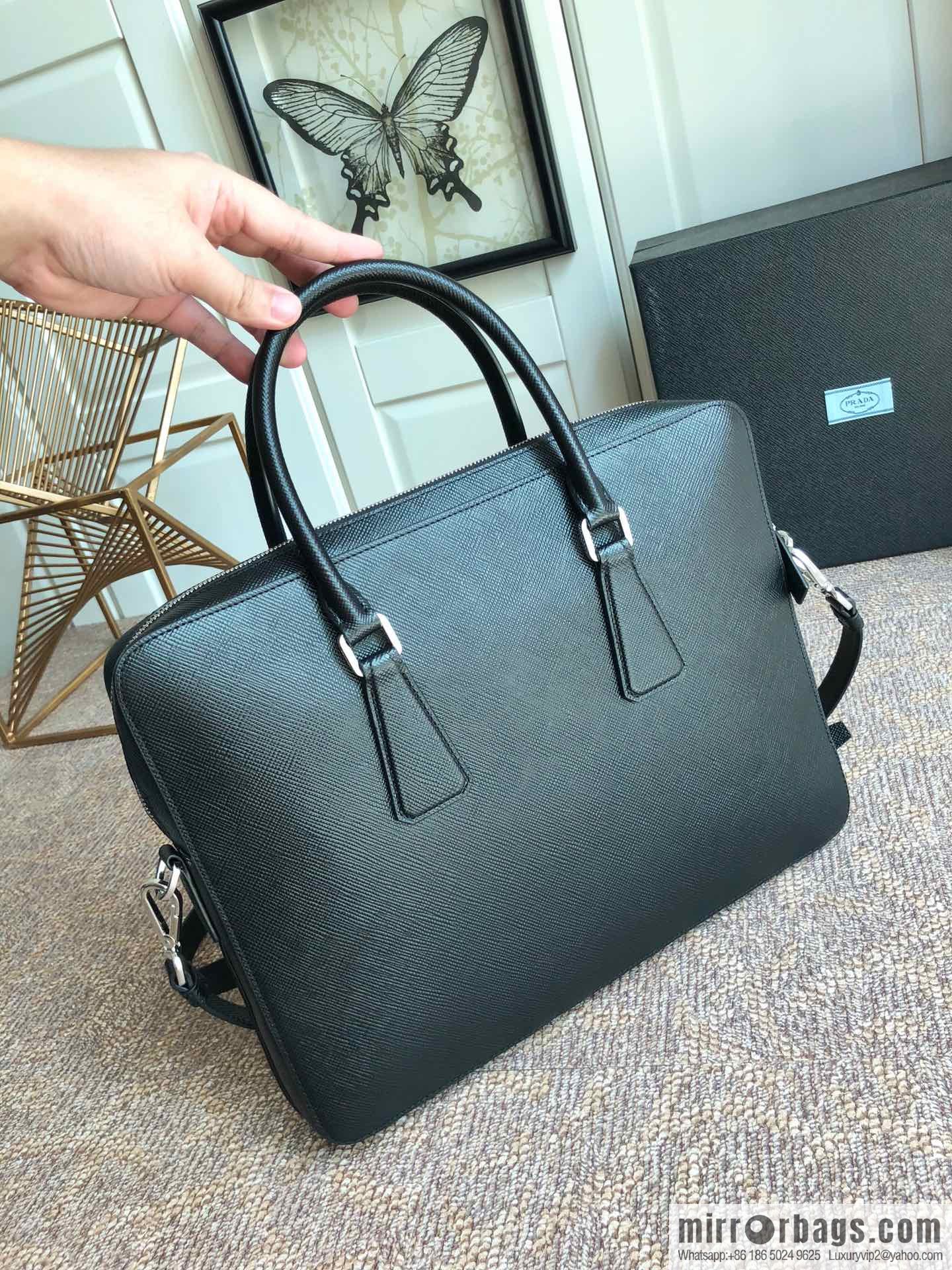 PRADA Prada imported original thick cross pattern new men's bag 2VE368 loose word label/black