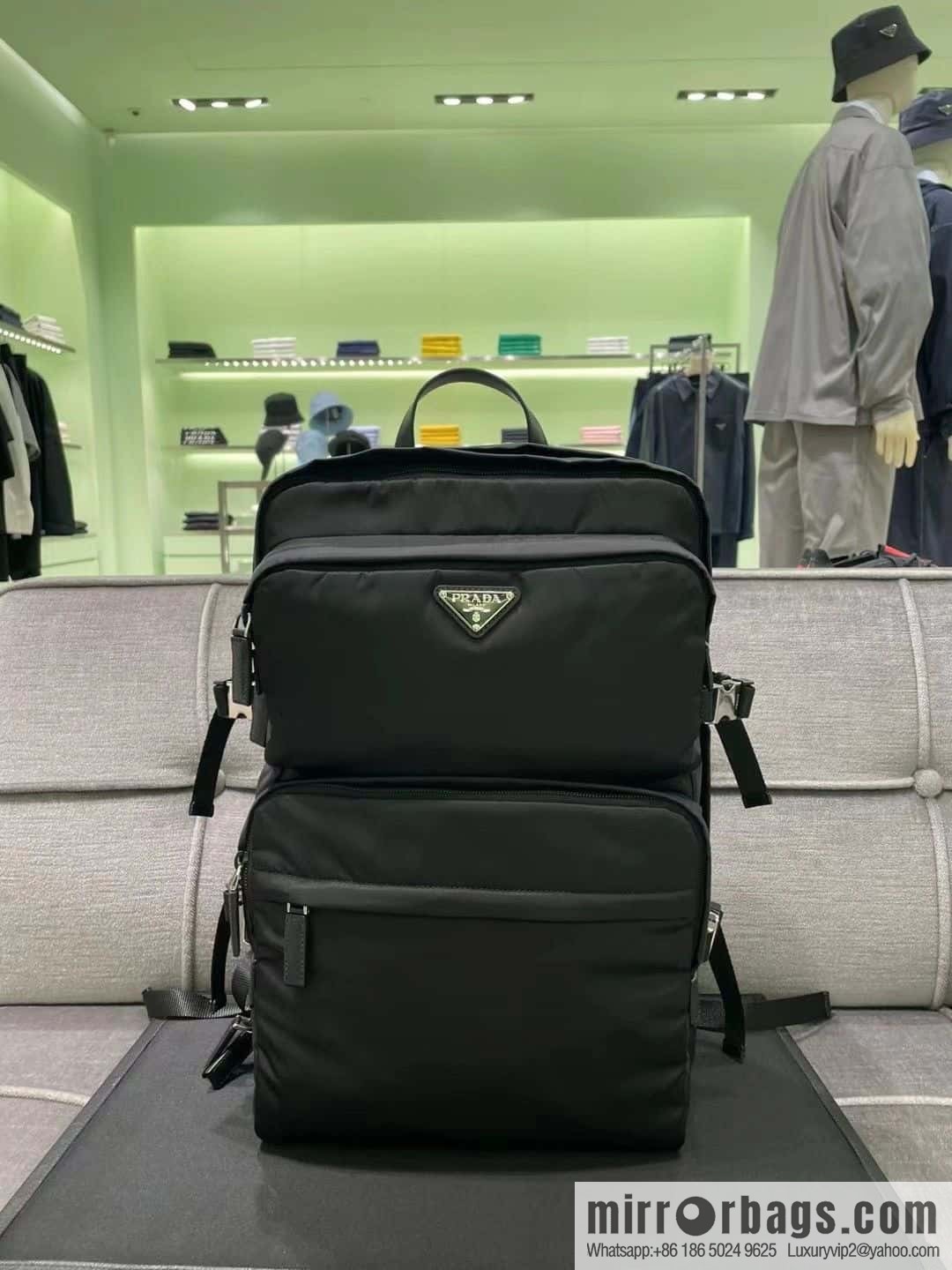 Prada backpack 2VZ101