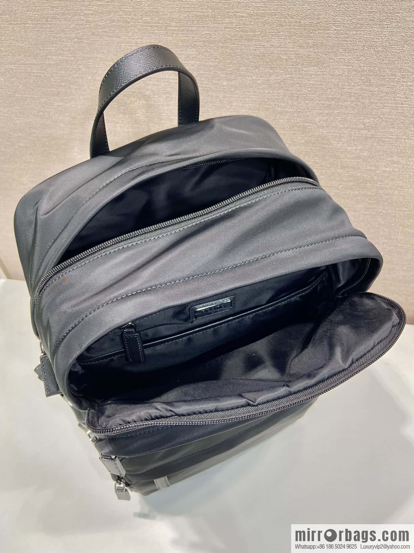 Prada backpack 2VZ101