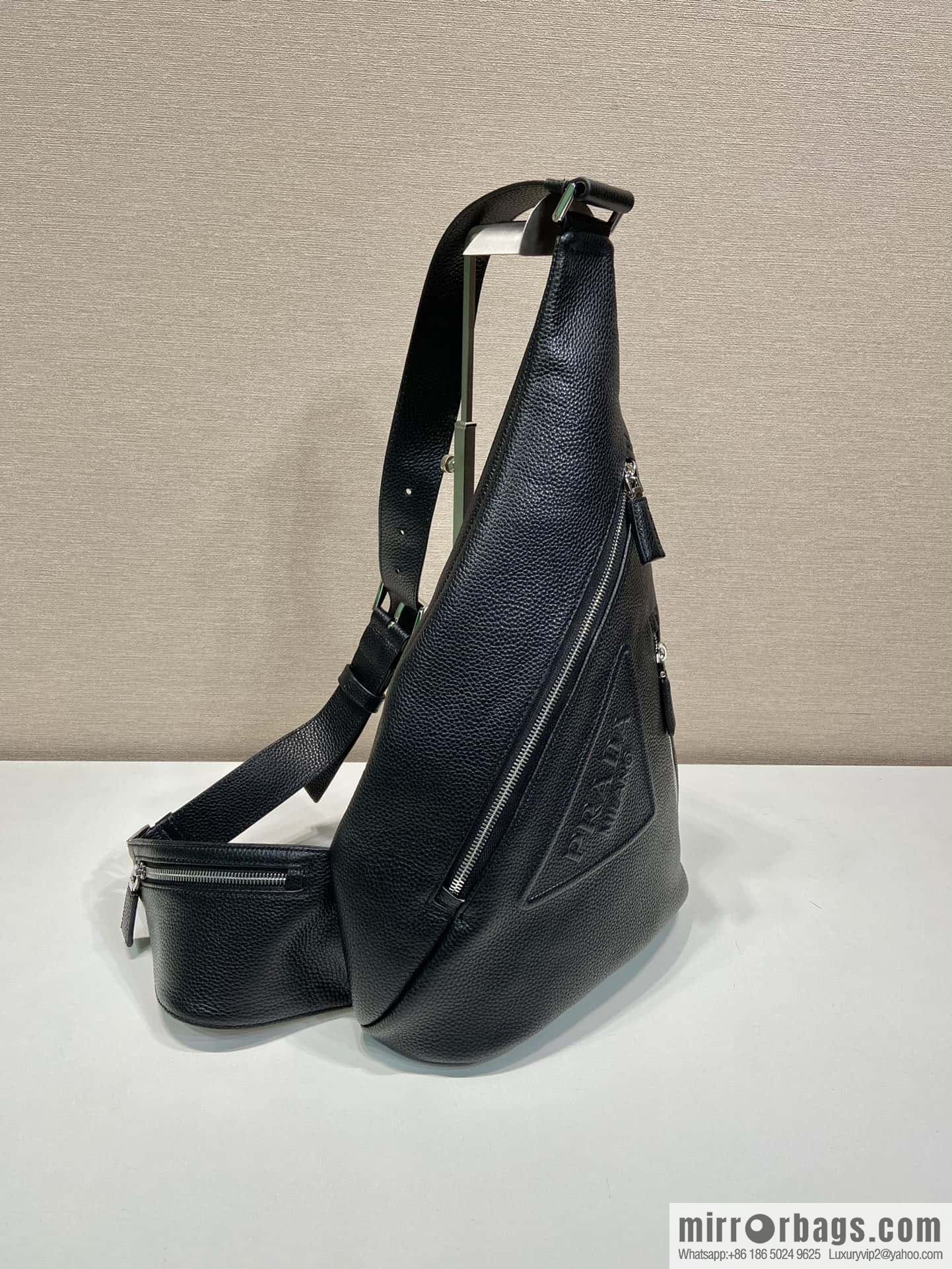 PRADA Prada new breast bag 🎉 2VZ092 full leather