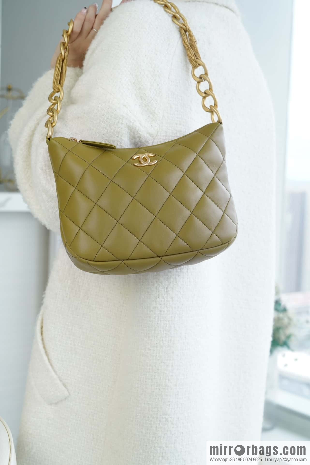 CHANEL 23A Handicraft Workshop HOBO Underarm Bag AS4220 Mustard Green