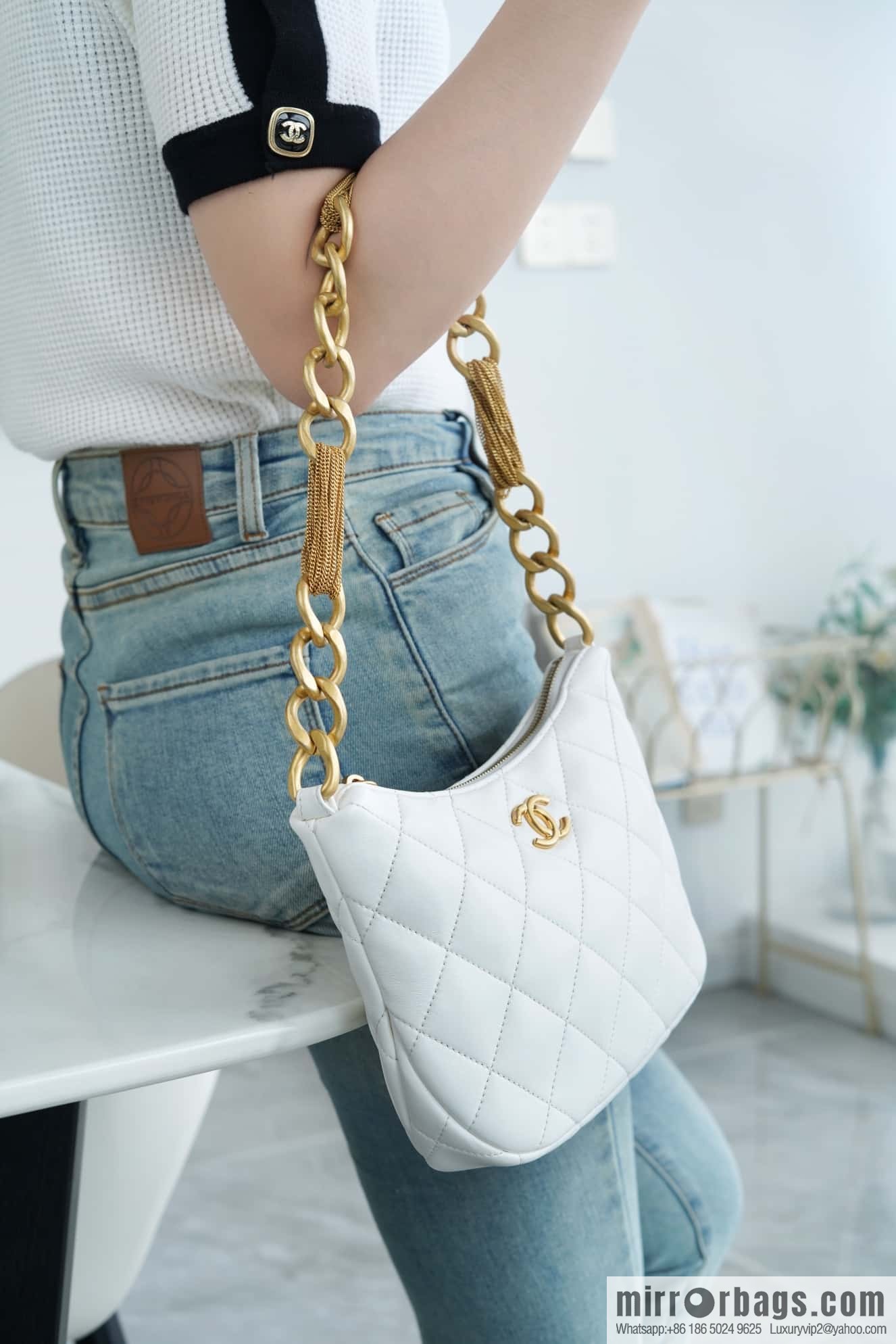 CHANEL 23A Handicraft Workshop HOBO Underarm Bag AS4220 White