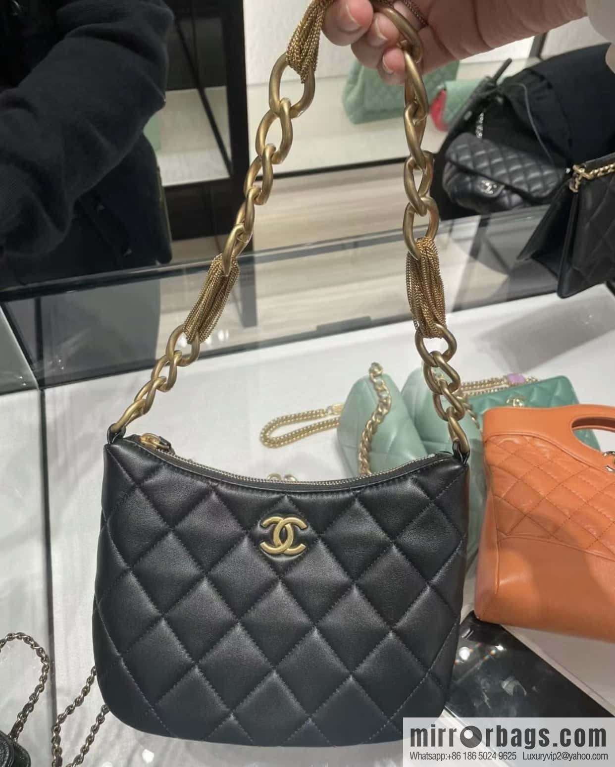 CHANEL 23A Handmade workshop HOBO armpit bag AS4220 black