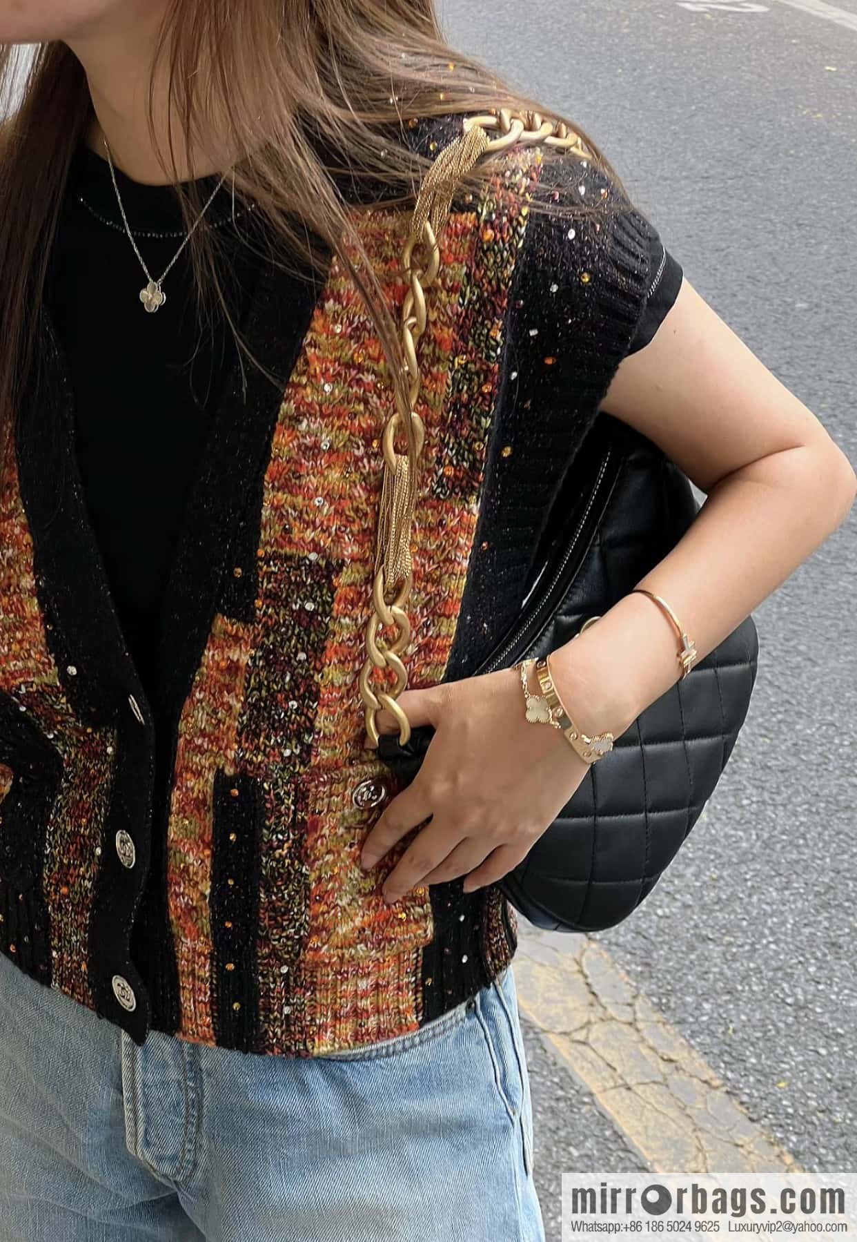 CHANEL 23A Handmade workshop HOBO armpit bag AS4220 black