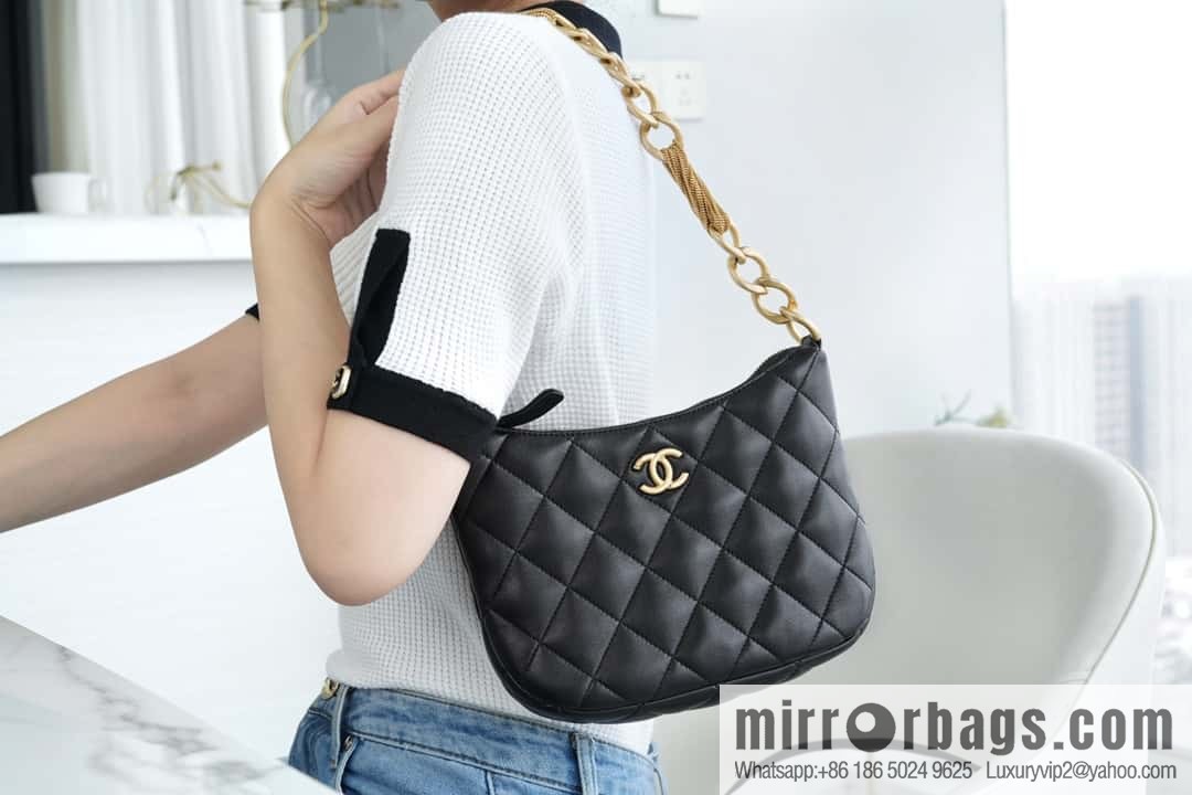 CHANEL 23A Handmade workshop HOBO armpit bag AS4220 black