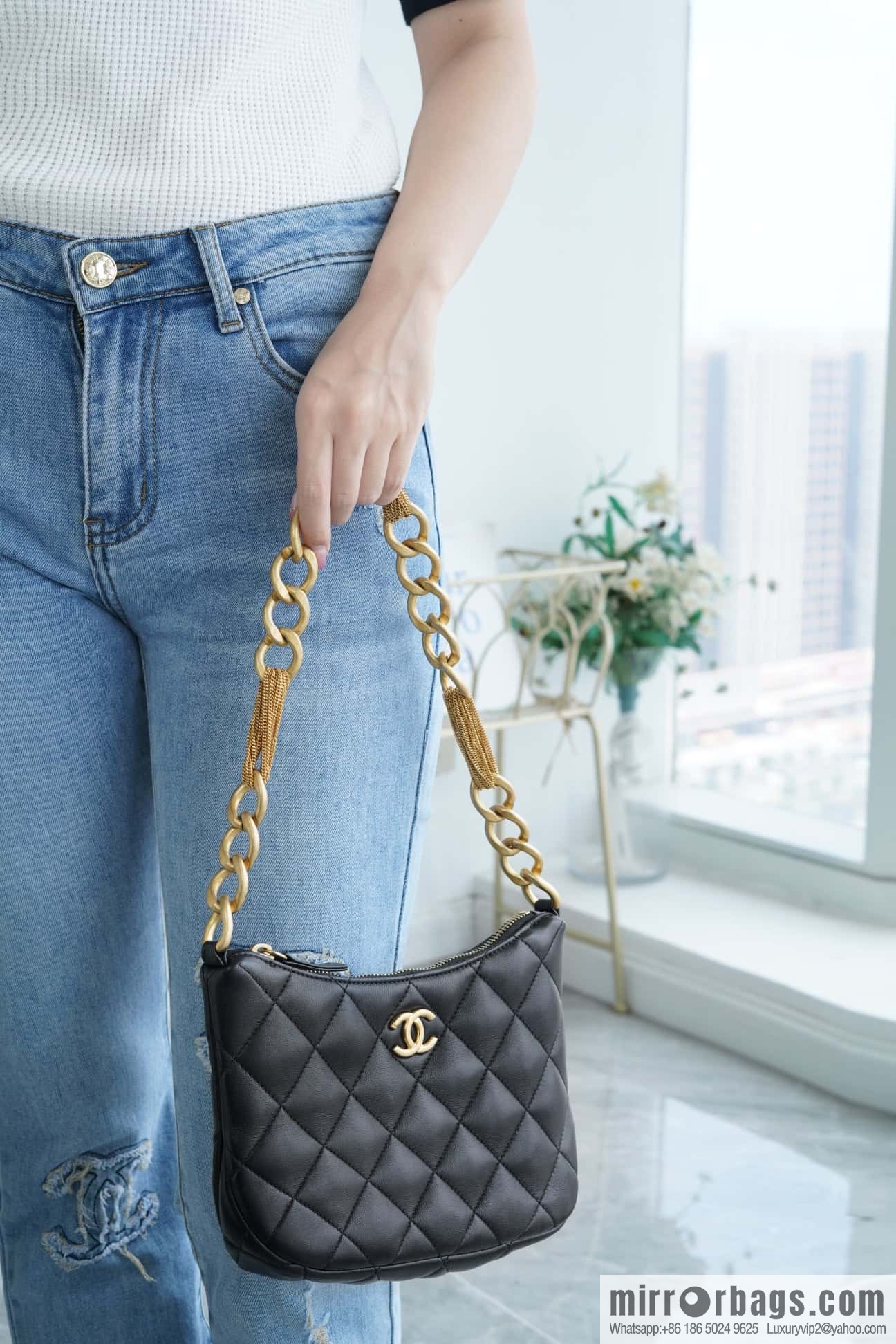 CHANEL 23A Handmade workshop HOBO armpit bag AS4220 black