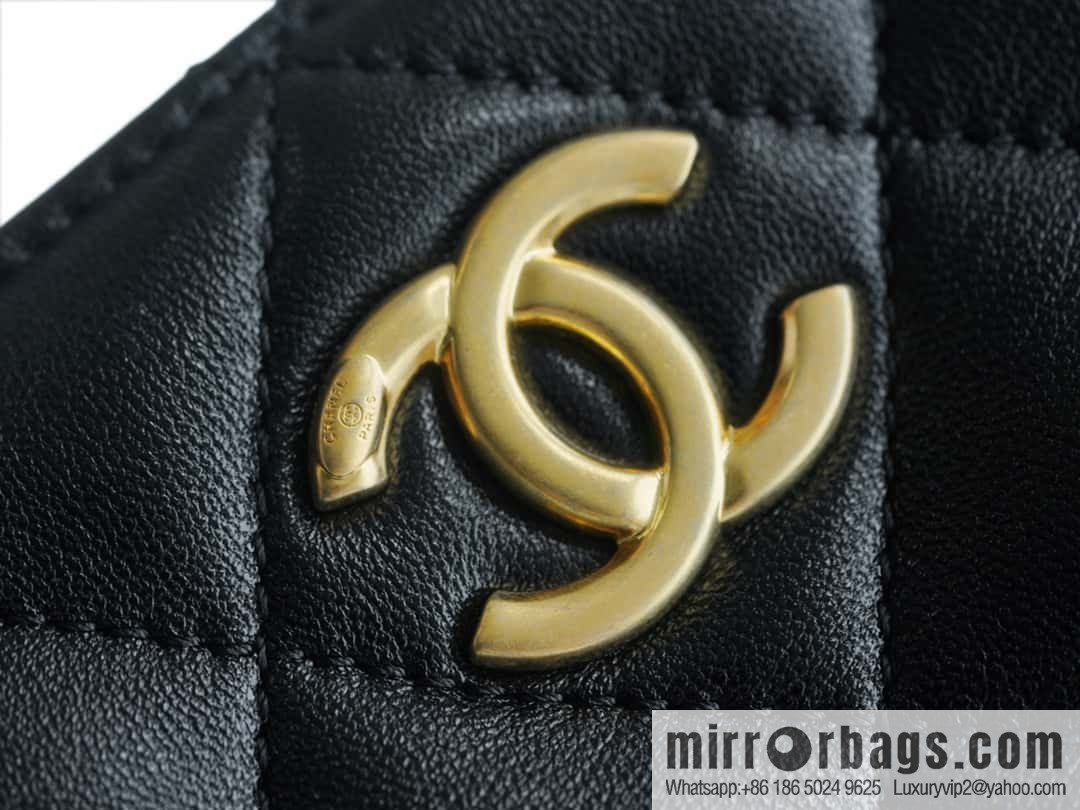 CHANEL 23A Handmade workshop HOBO armpit bag AS4220 black