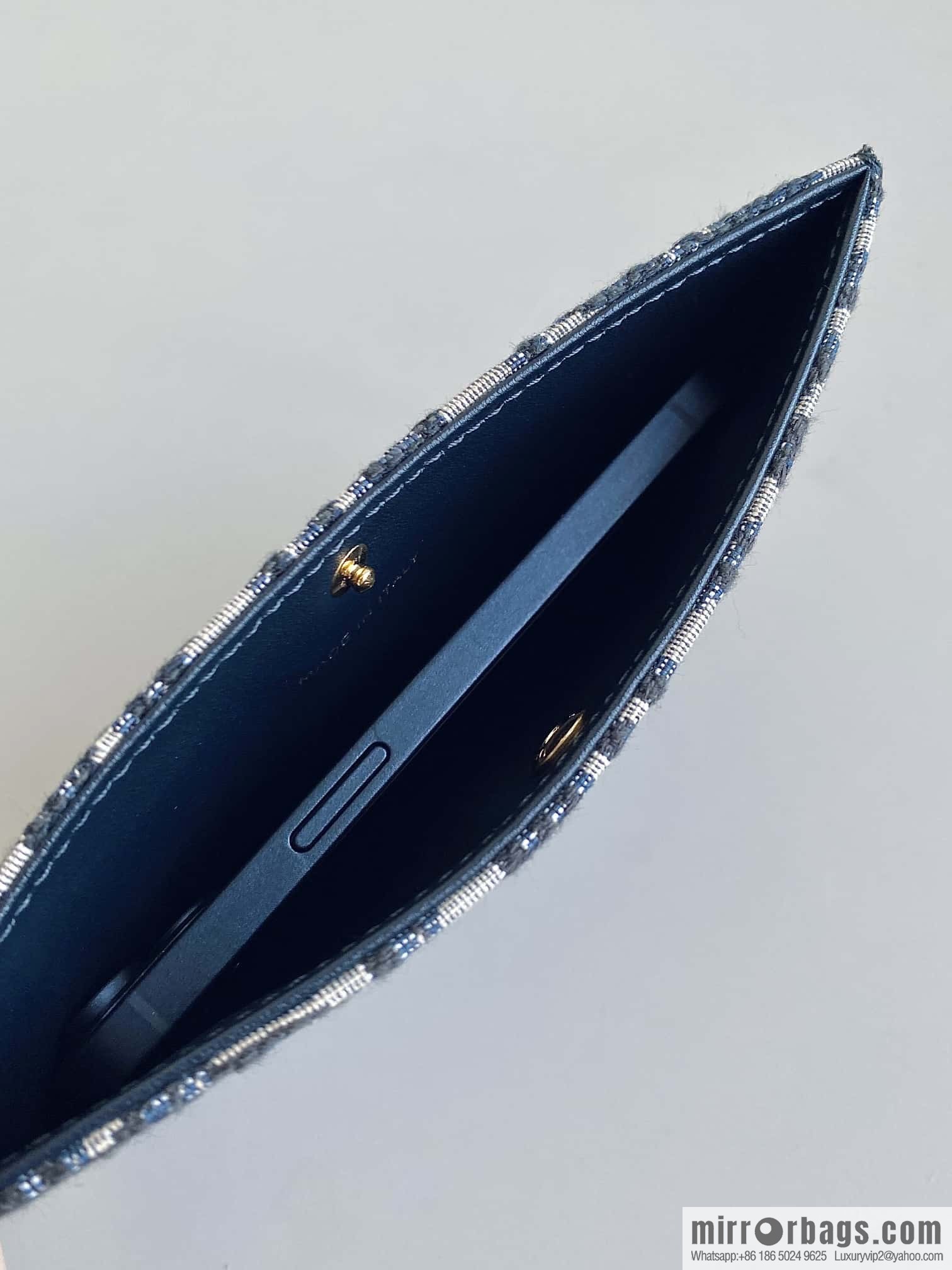 DIOR 30 MONTAIGNE HOBO AVENUE mini handbag