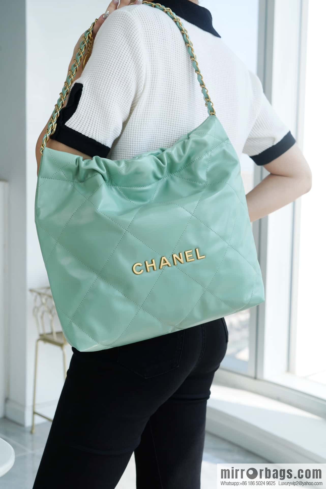 CHANEL 23c new 22 handbag AS3260 mint green πΏ genuine tail leather small