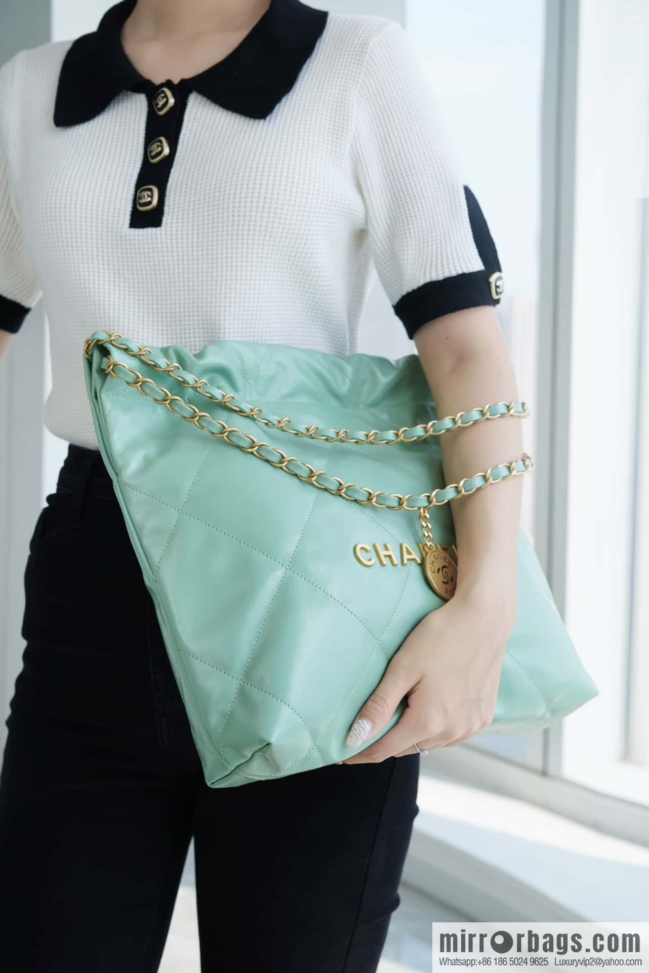 CHANEL 23c new 22 handbag AS3260 mint green πΏ genuine tail leather small