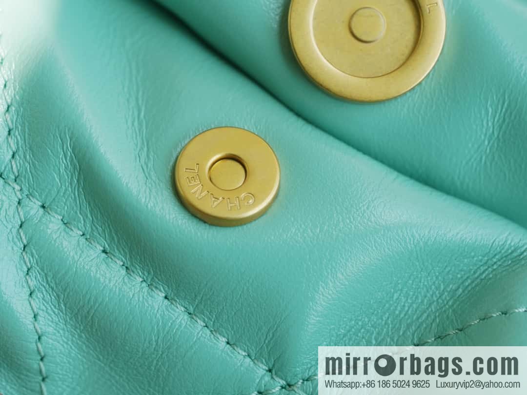 CHANEL 23c new 22 handbag AS3260 mint green πΏ genuine tail leather small