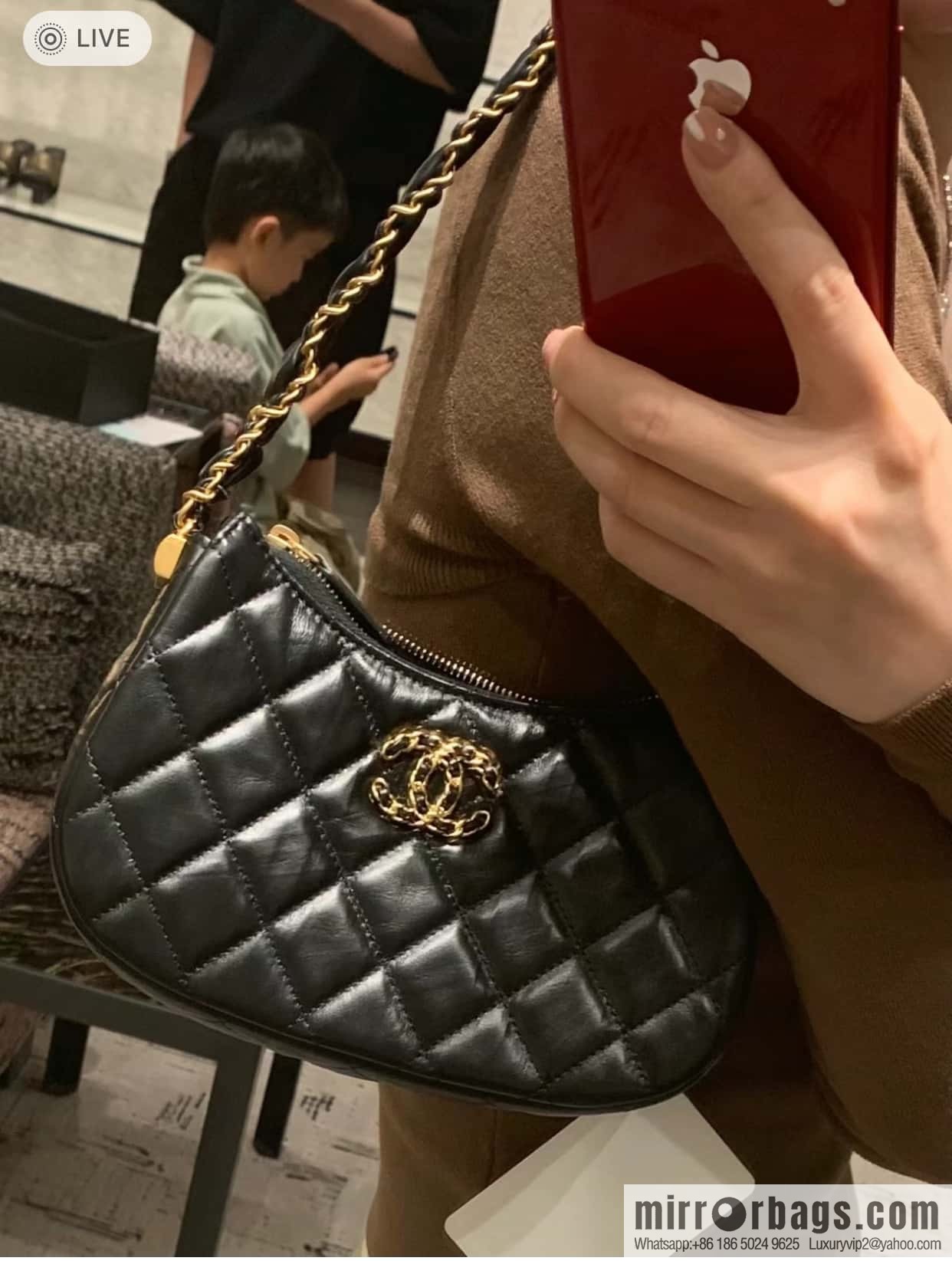 CHANEL 23k 19hobo small armpit bag AP3647 black