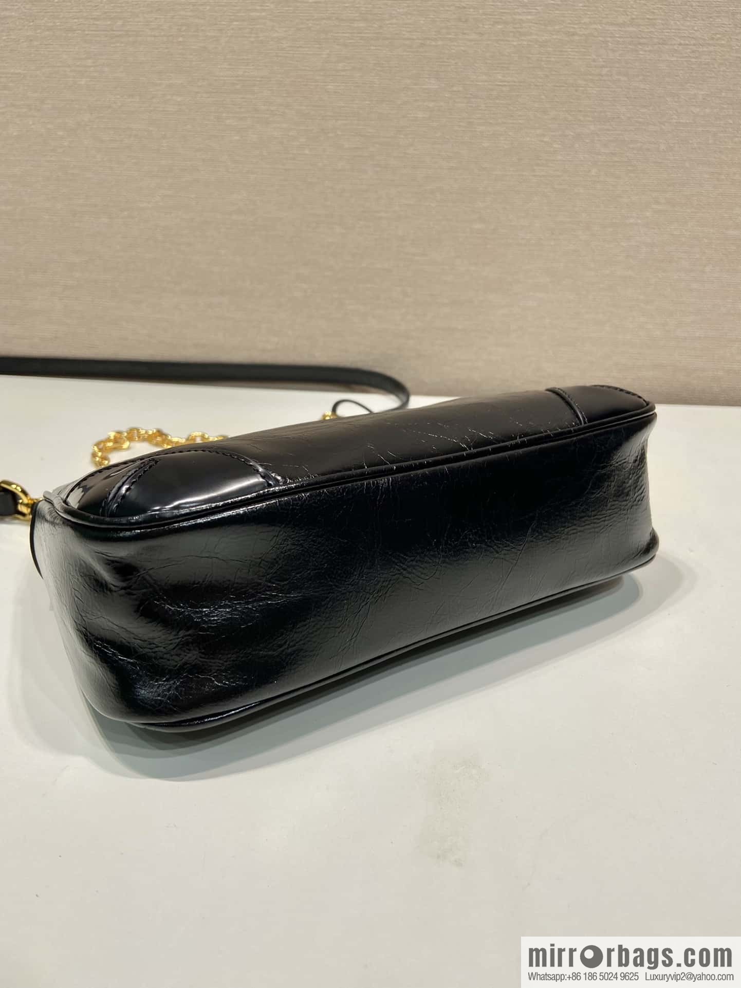 PRADA oil wax leather Hobo1BC204 hand carry/underarm bag/crossbody bag