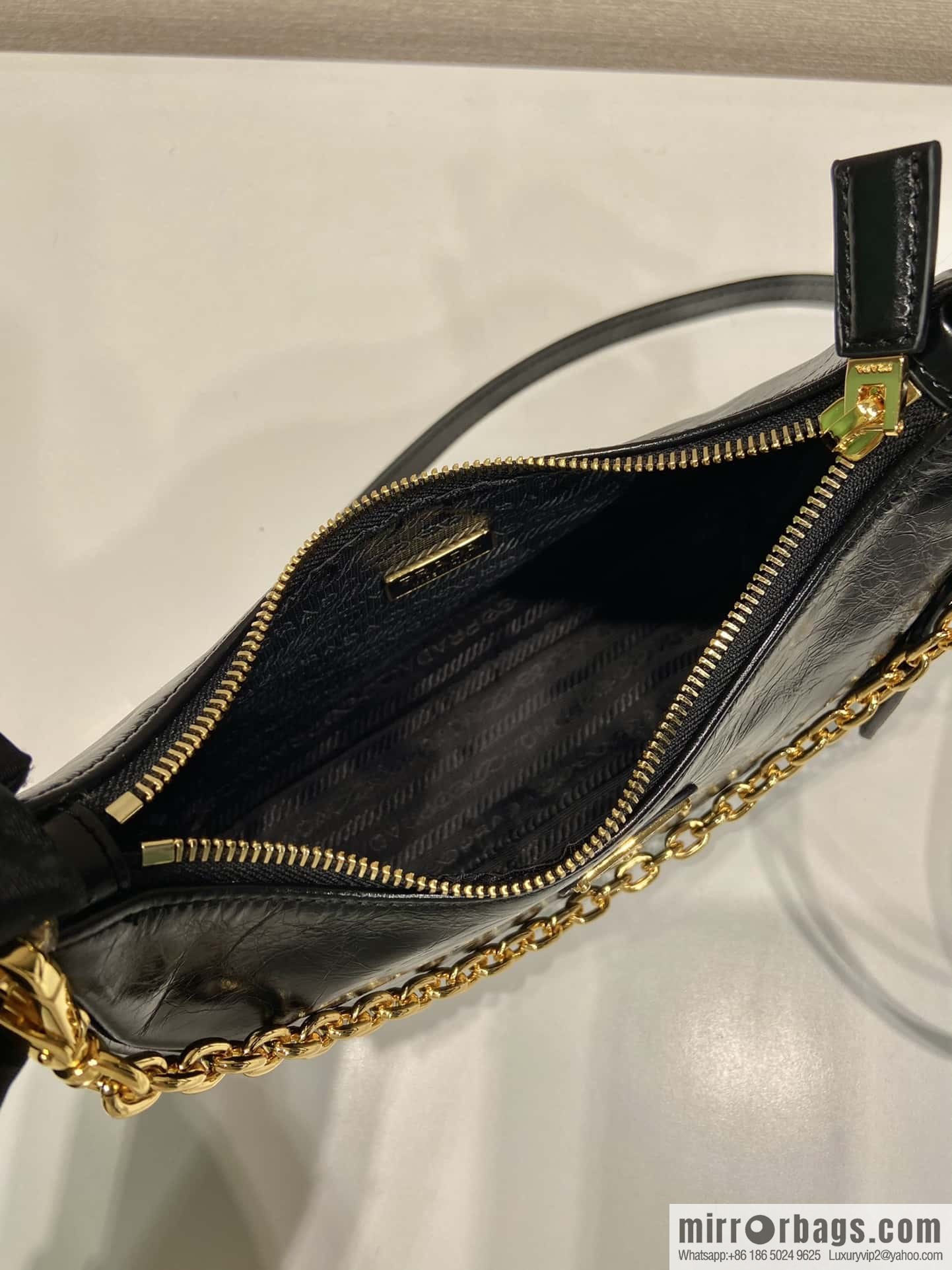 PRADA oil wax leather Hobo1BC204 hand carry/underarm bag/crossbody bag