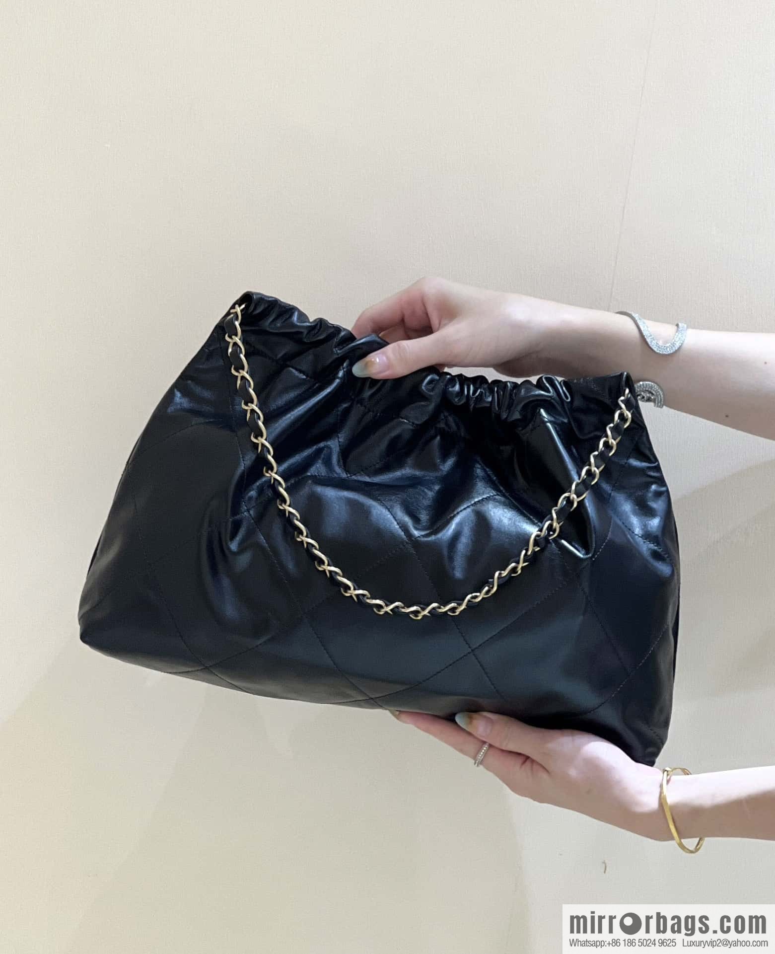 CHANEL 24C Early Spring Vacation Series 22 Horizontal Garbage Bag AS4486