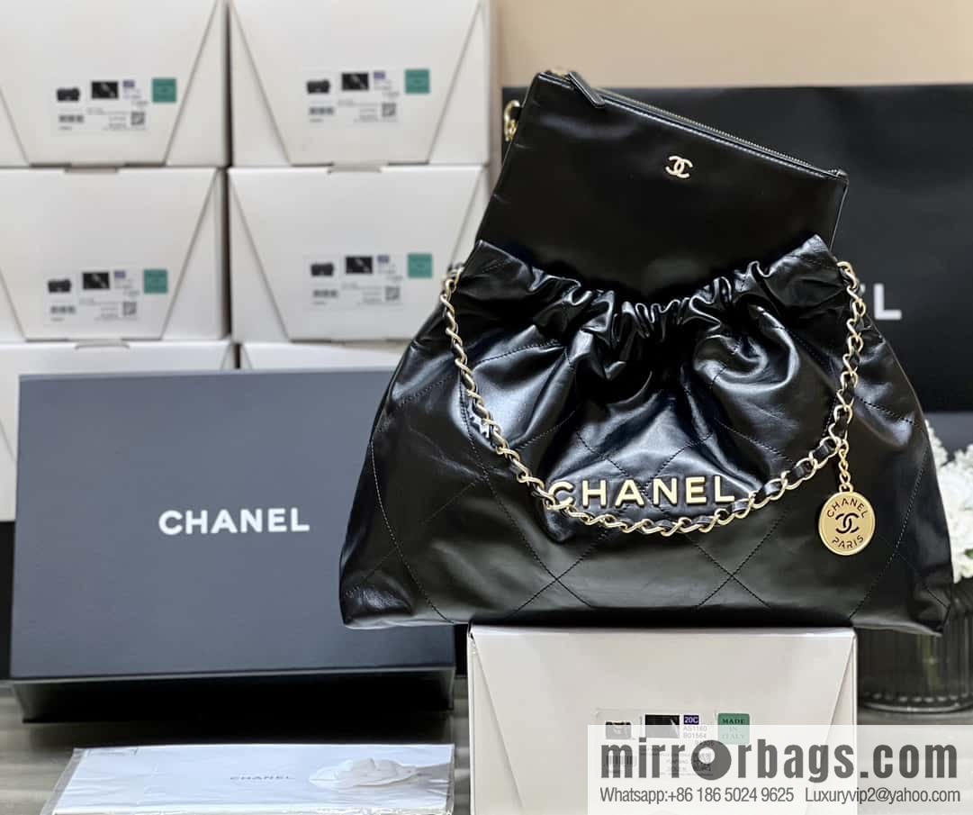CHANEL 24C Early Spring Vacation Series 22 Horizontal Garbage Bag AS4486