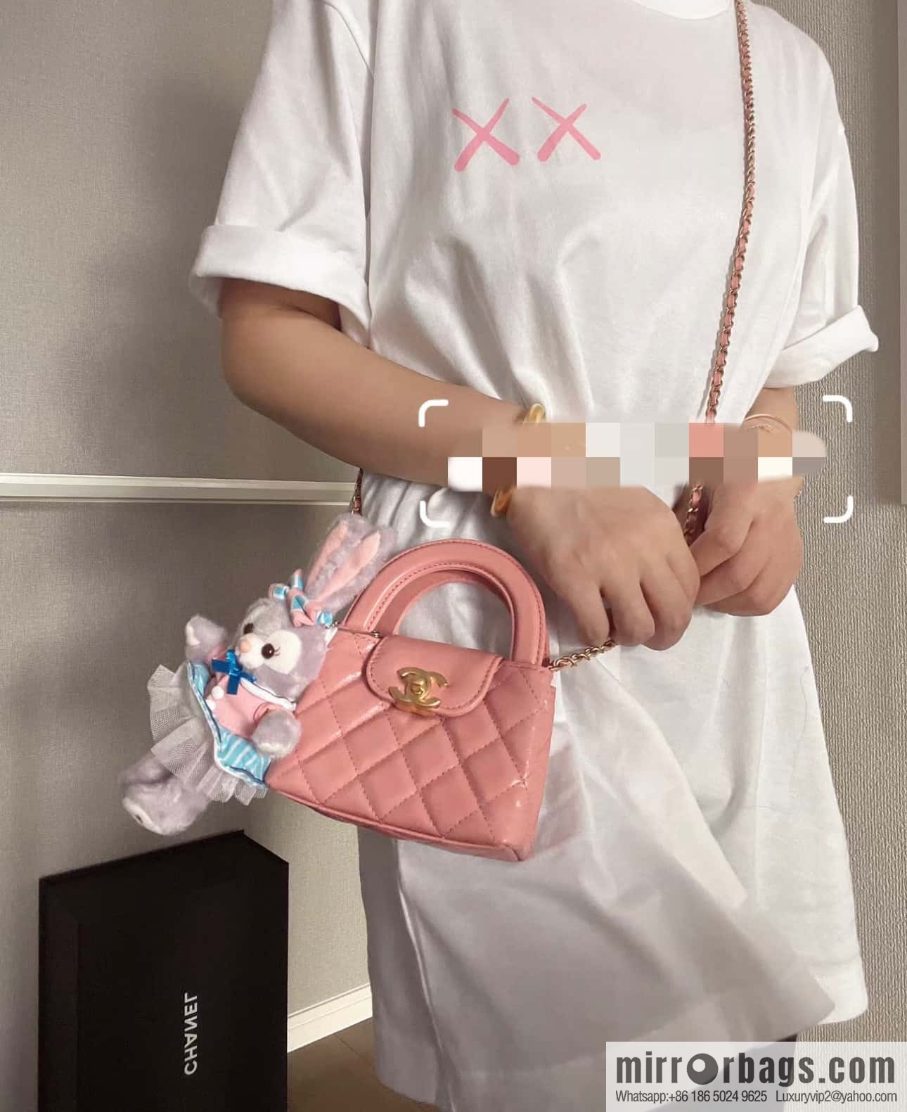 CHANEL 23K autumn and winter series, super hot mini Kelly bag AP3435 coral powder