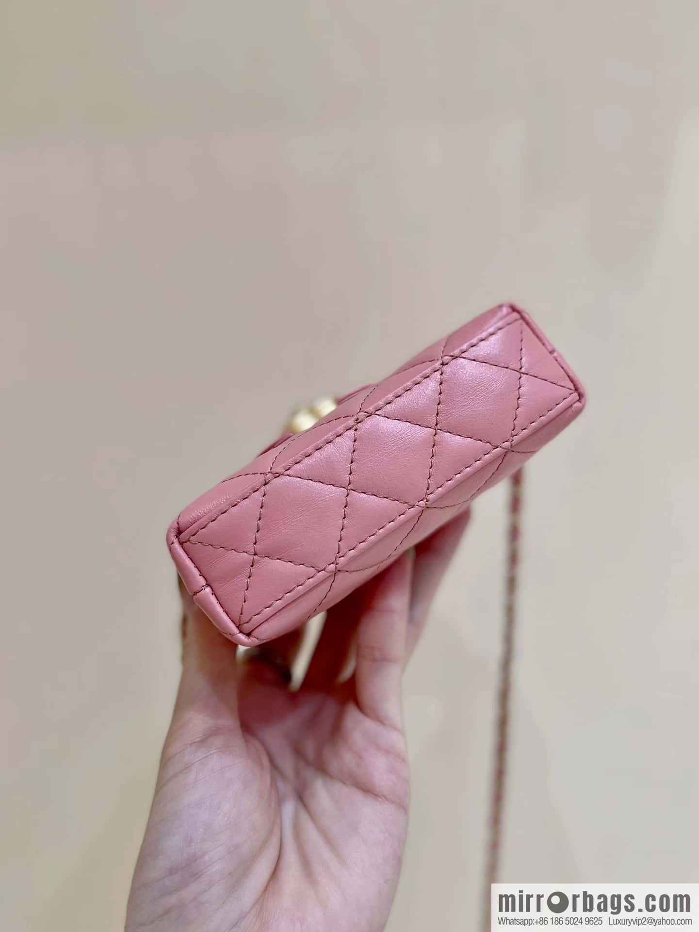 CHANEL 23K autumn and winter series, super hot mini Kelly bag AP3435 coral powder