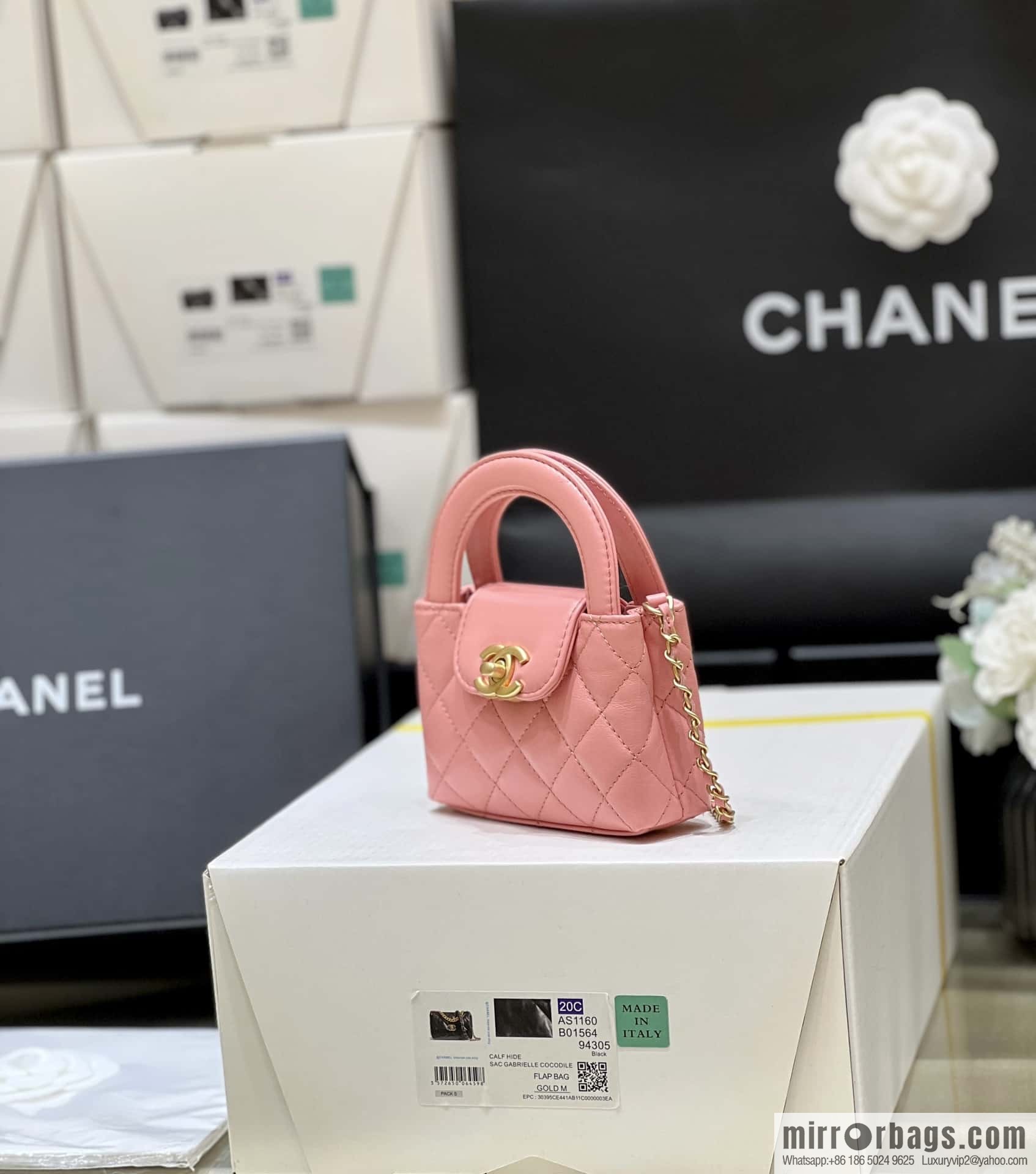 CHANEL 23K autumn and winter series, super hot mini Kelly bag AP3435 coral powder