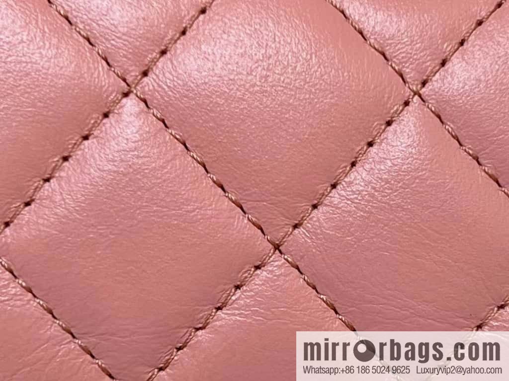 CHANEL 23K autumn and winter series, super hot mini Kelly bag AP3435 coral powder