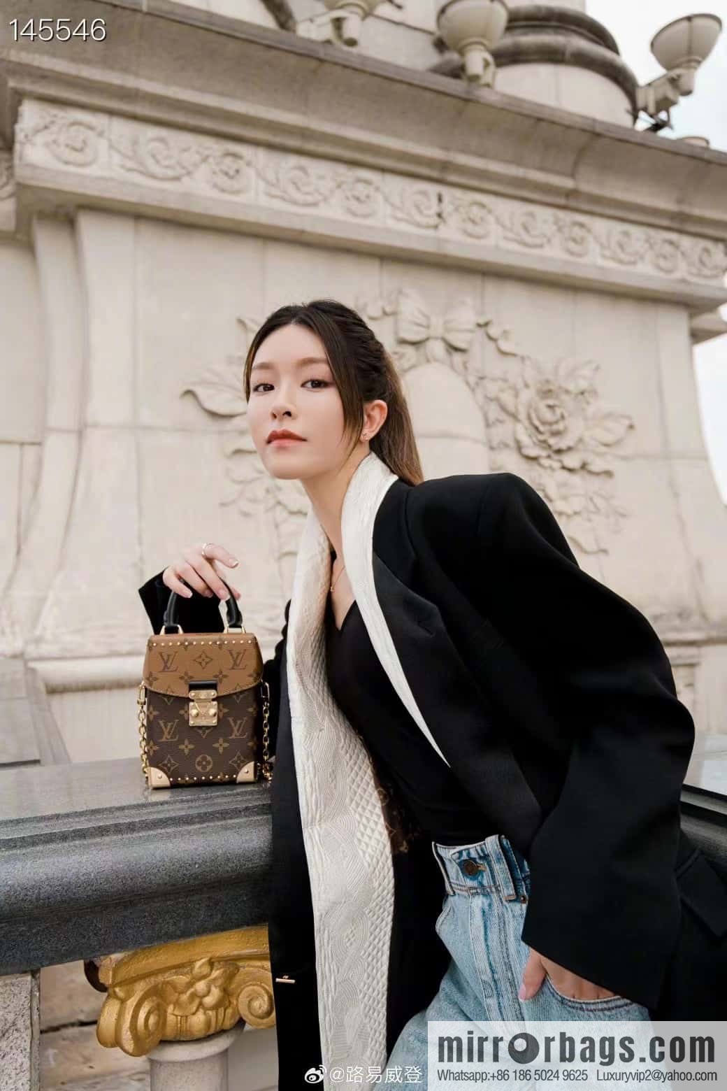 LV M82465 CAMERA BOX handbag