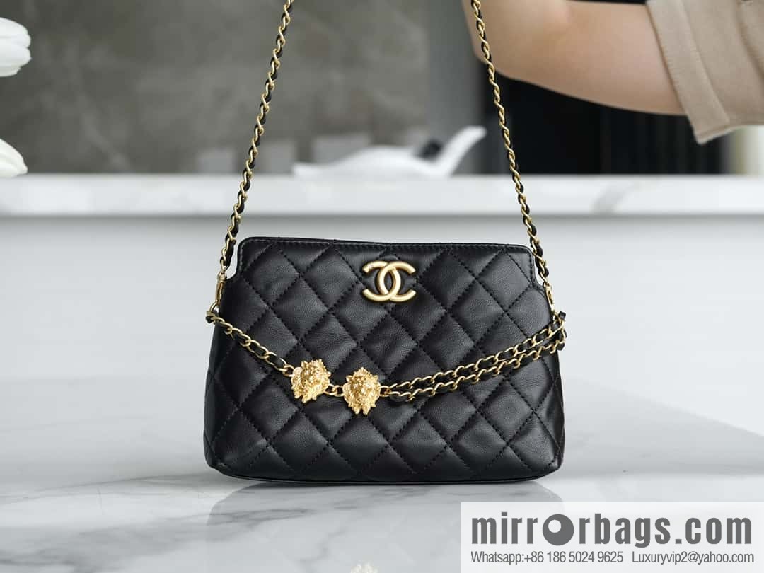 CHANEL 23A Handmade workshop chain strap lion, armpit bag 🦁 AP3429