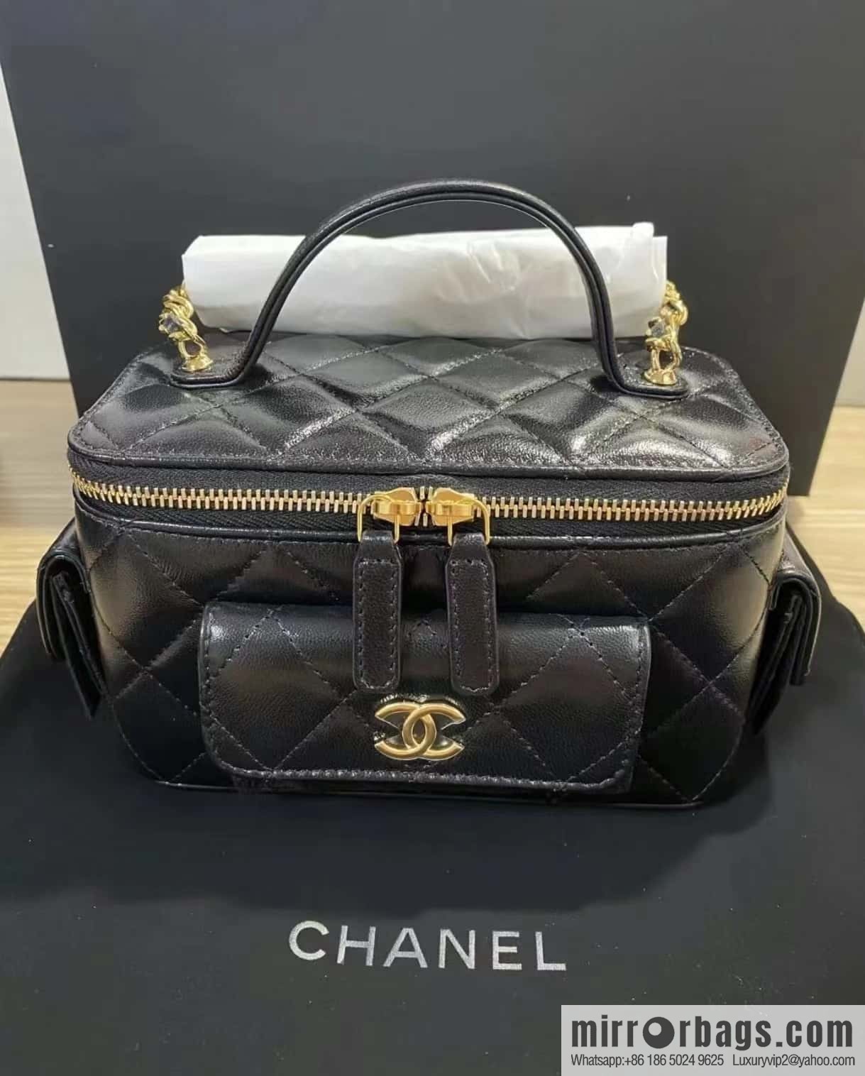 CHANEL 22k vanity case special edition handle box AP3017