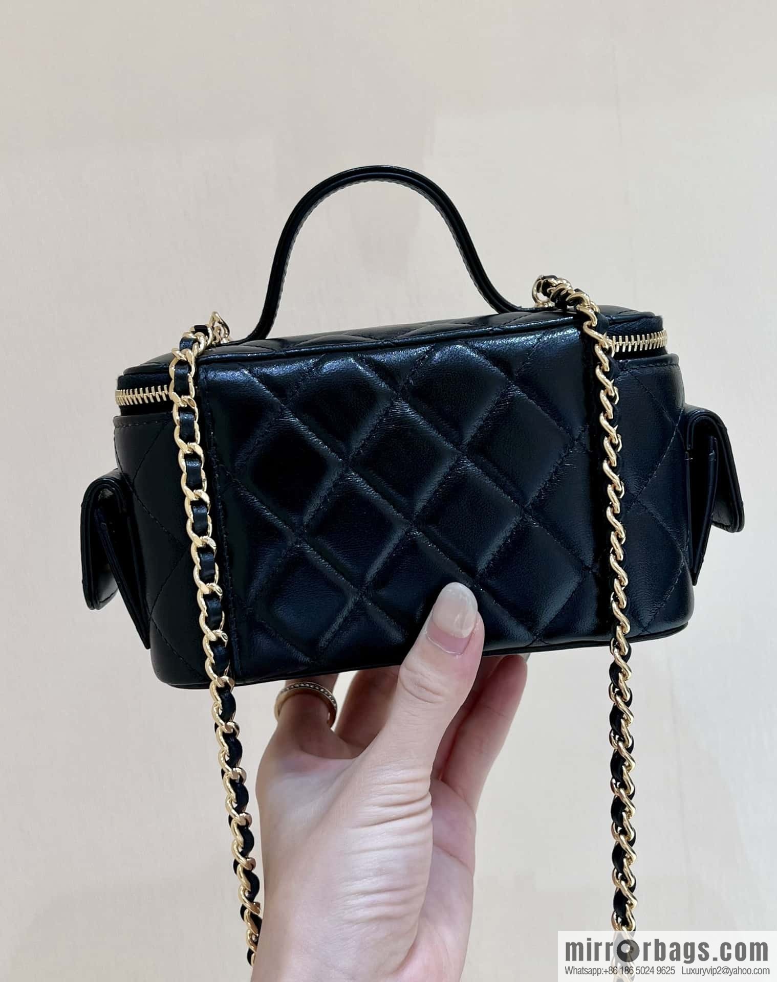 CHANEL 22k vanity case special edition handle box AP3017