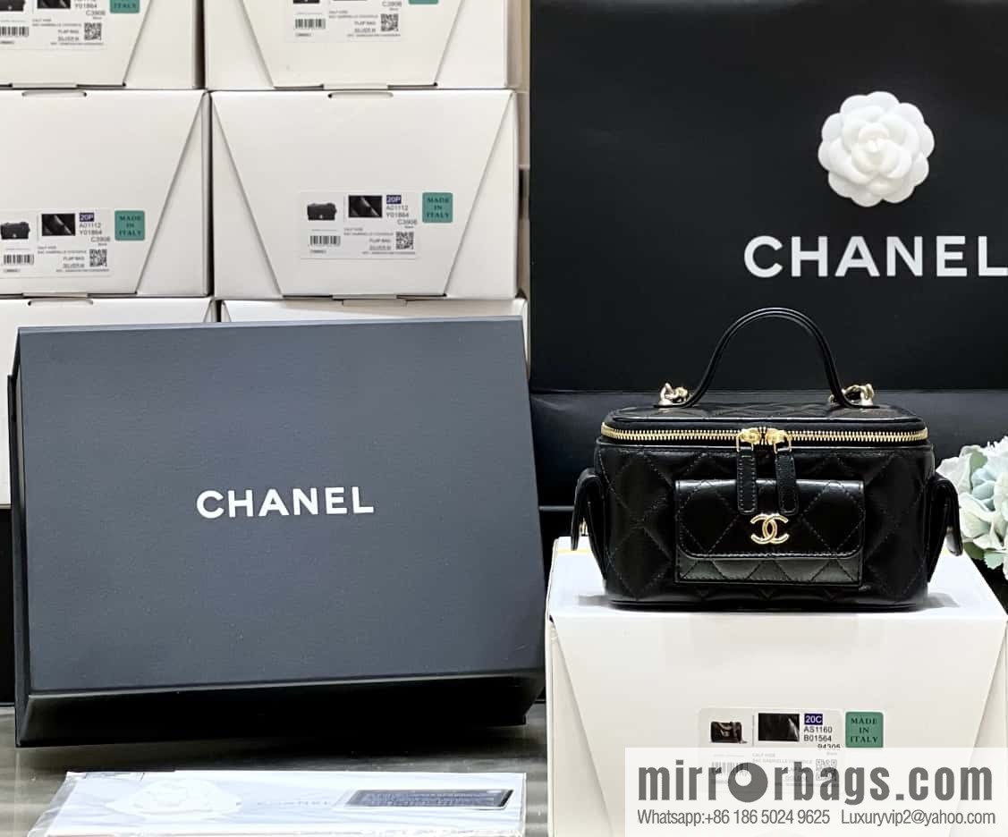 CHANEL 22k vanity case special edition handle box AP3017