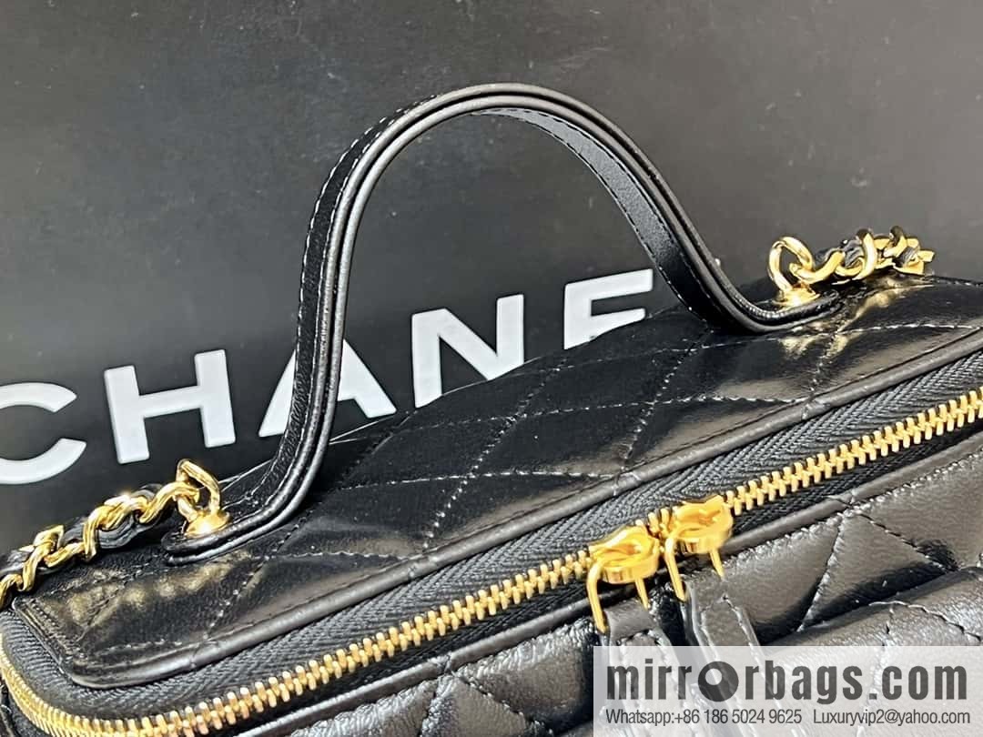 CHANEL 22k vanity case special edition handle box AP3017