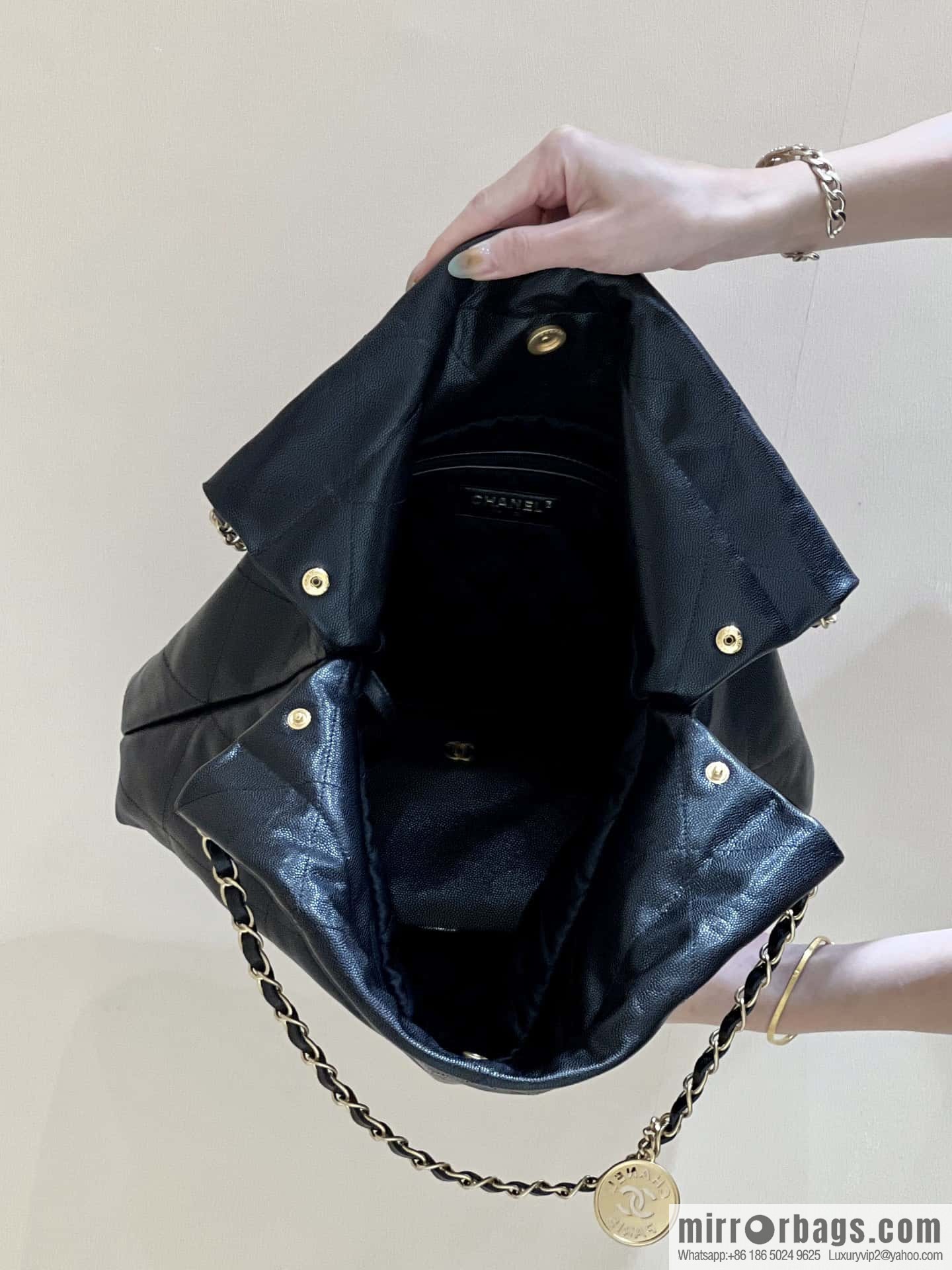 CHANEL black caviar leather with gun color hardware 23k garbage bag AS3261